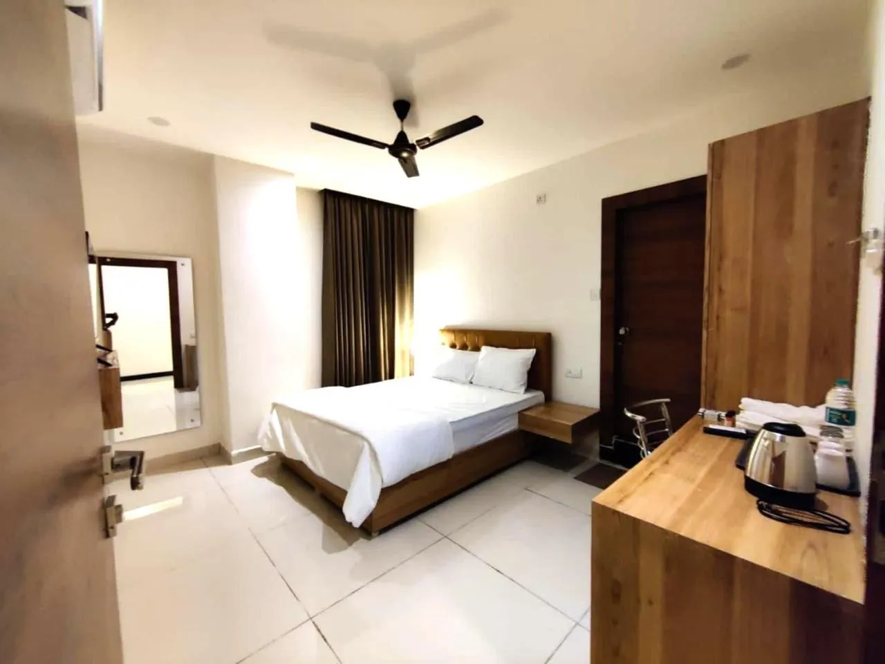 Bedroom, Bed in Hotel Hibiscus Tree- Bachupally