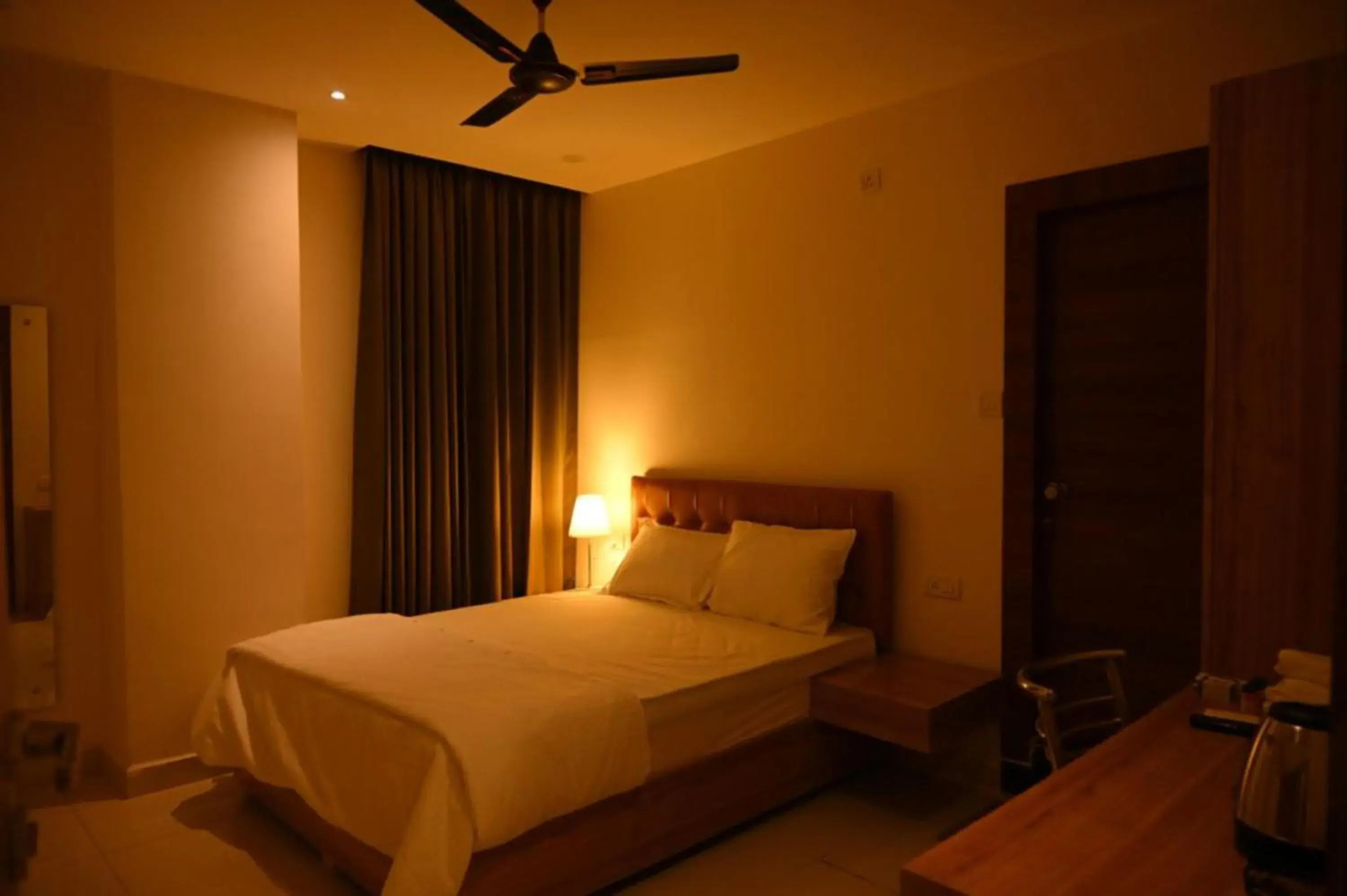 Bedroom, Bed in Hotel Hibiscus Tree- Bachupally Bedroom, Bed in Hotel Hibiscus Tree- Bachupally