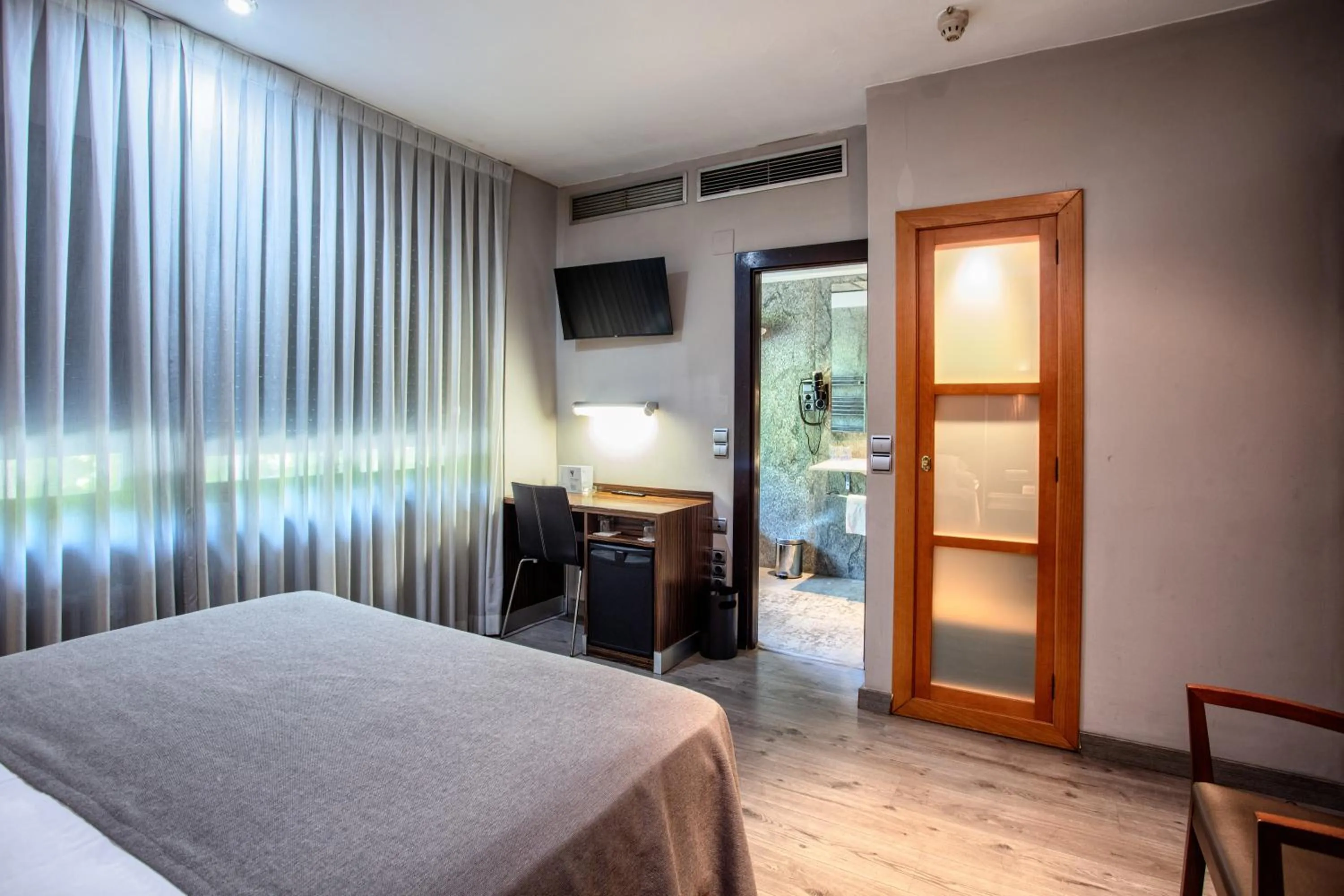 Bed in Hotel Gran Via