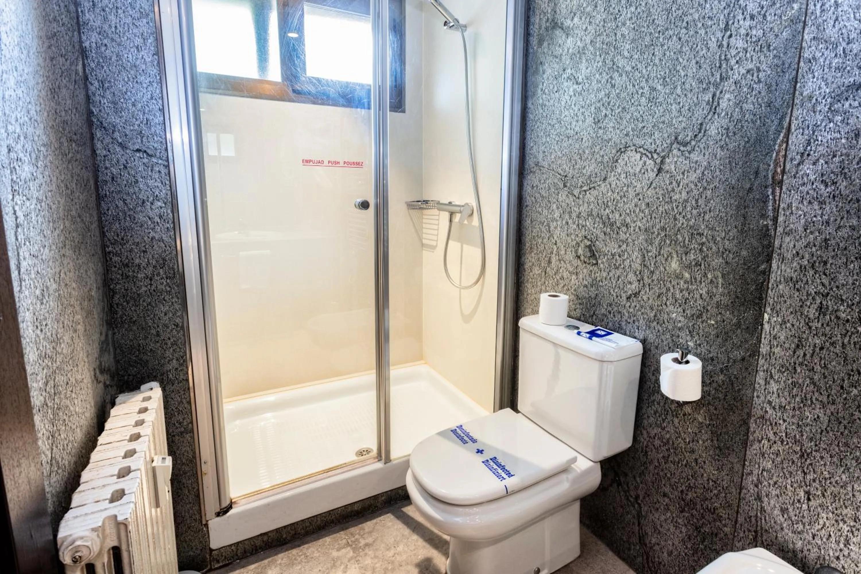 Bathroom in Hotel Gran Via