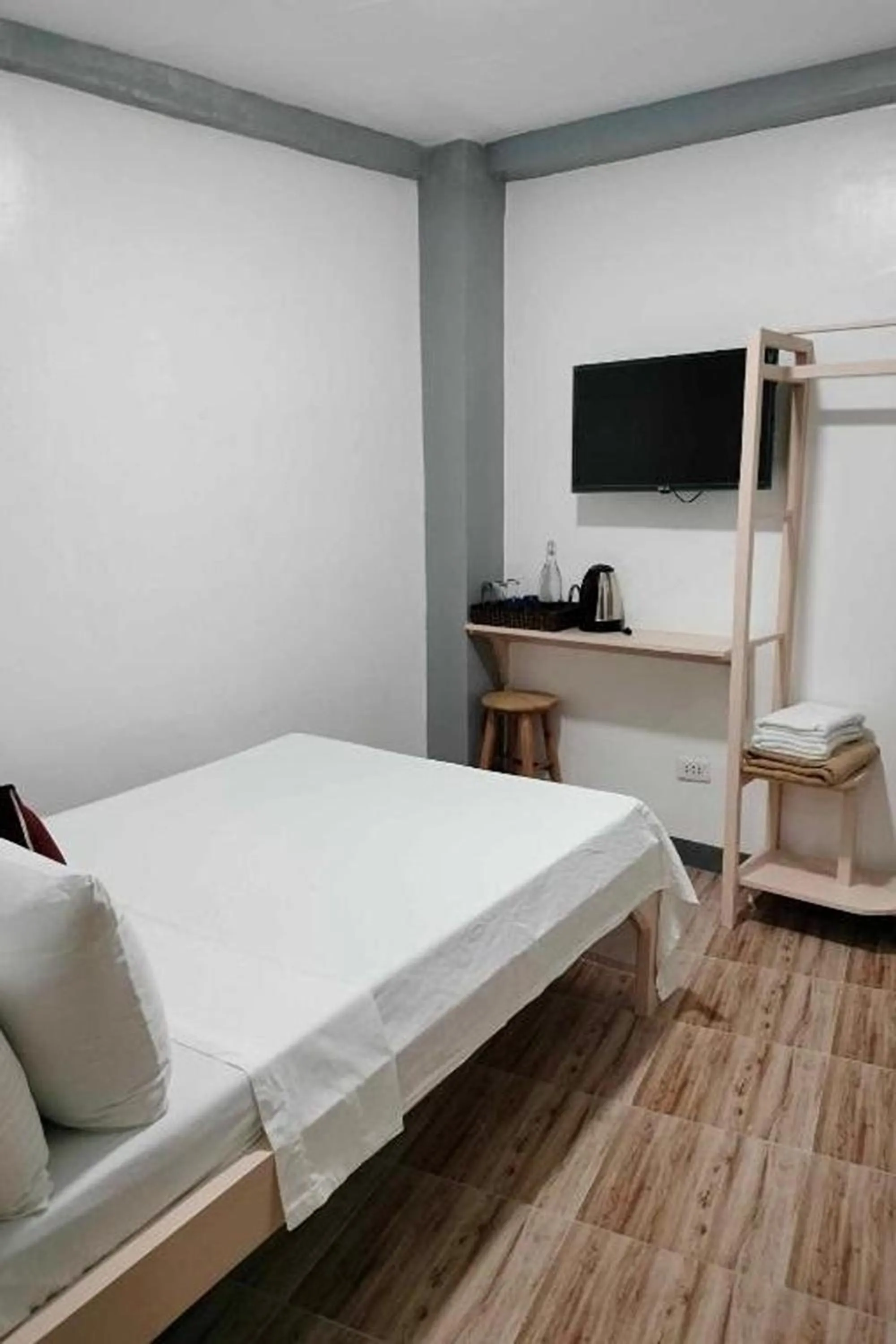 Bedroom, Bed in Woza Inn Boracay