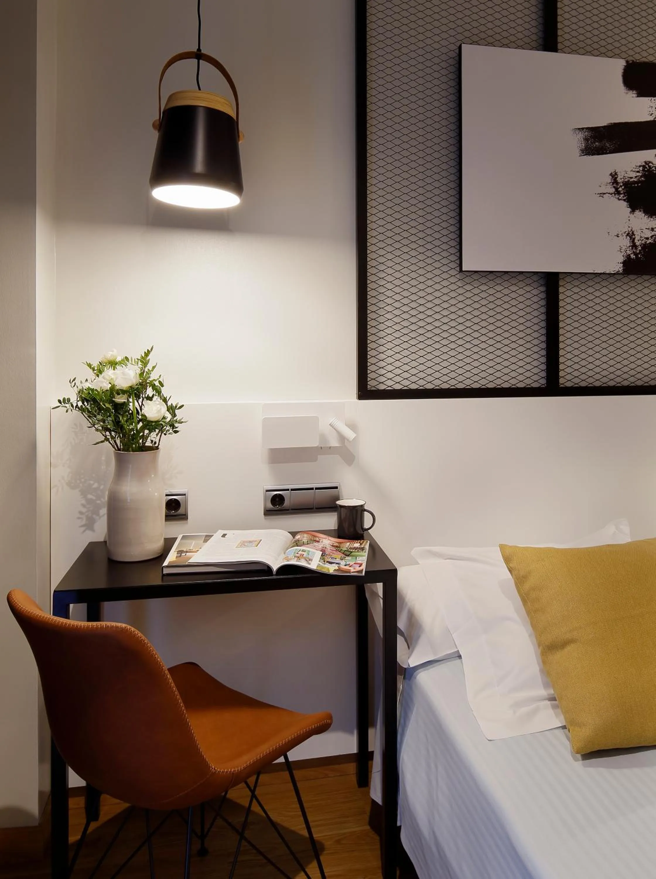 Decorative detail, Bed in Hotel Marqués, Blue Hoteles