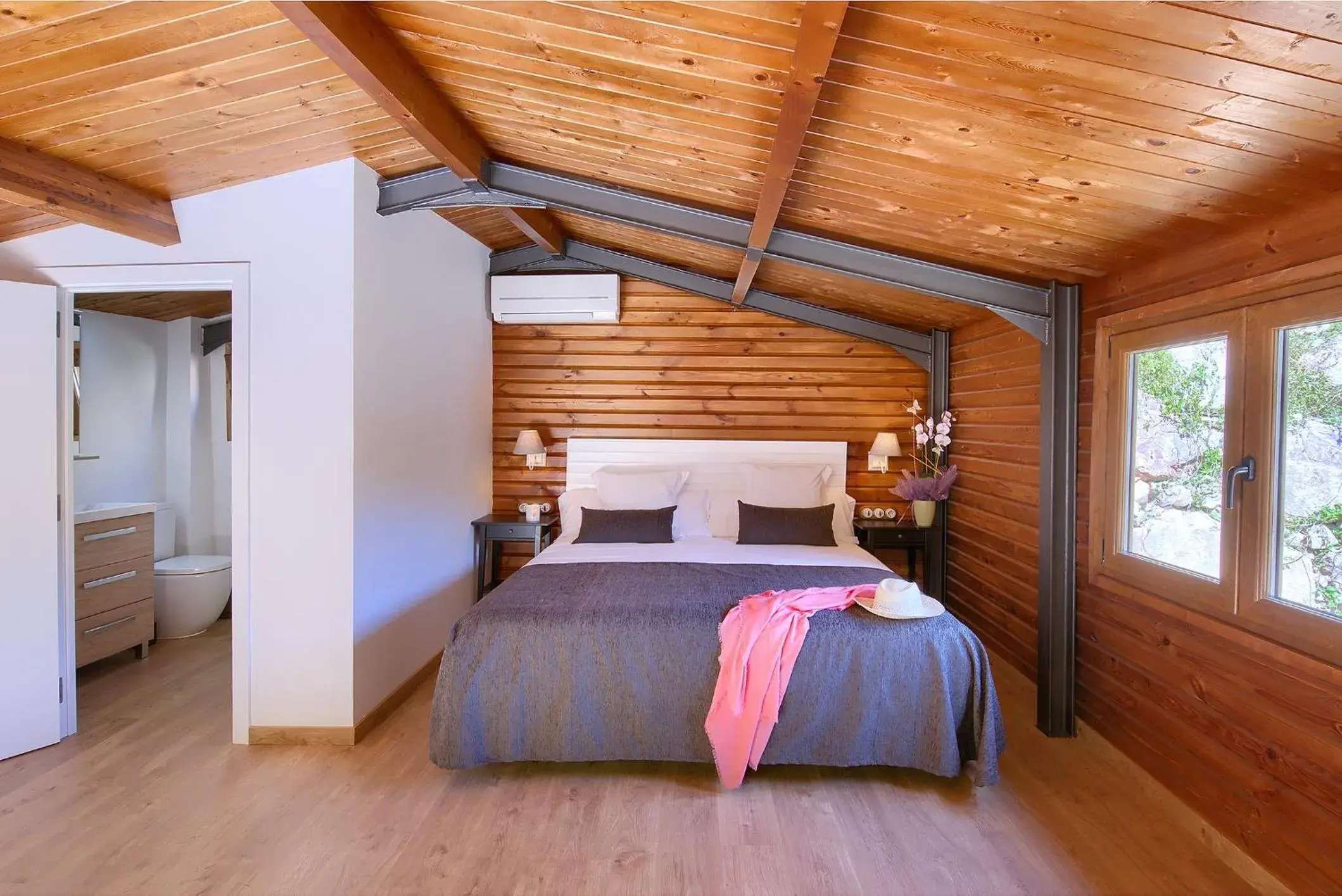 Bungalow with Garden - single occupancy in Hotel Convent de Begur Bungalow with Garden - single occupancy in Hotel Convent de Begur