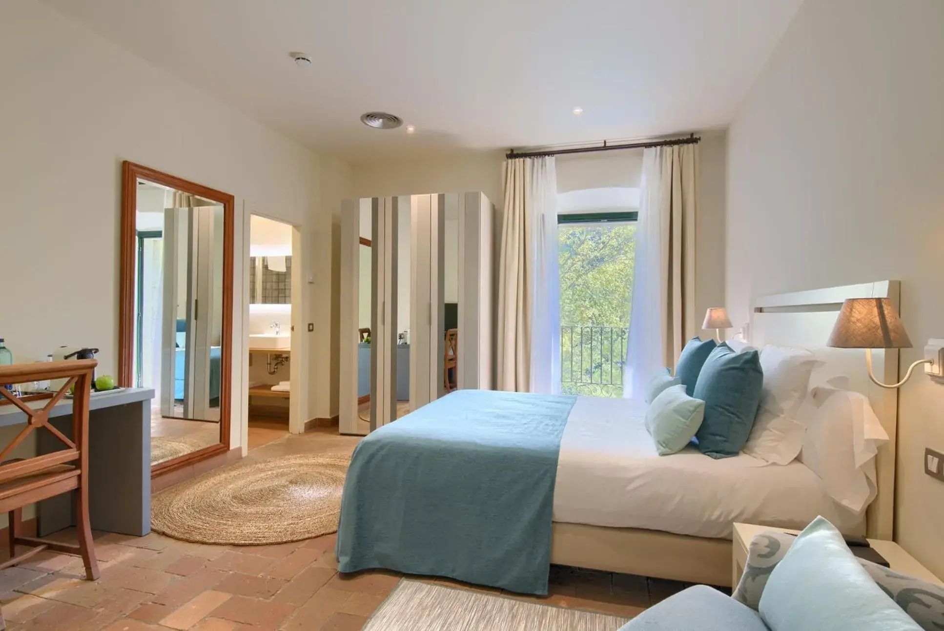 Deluxe Double or Twin Room - single occupancy in Hotel Convent de Begur Deluxe Double or Twin Room - single occupancy in Hotel Convent de Begur