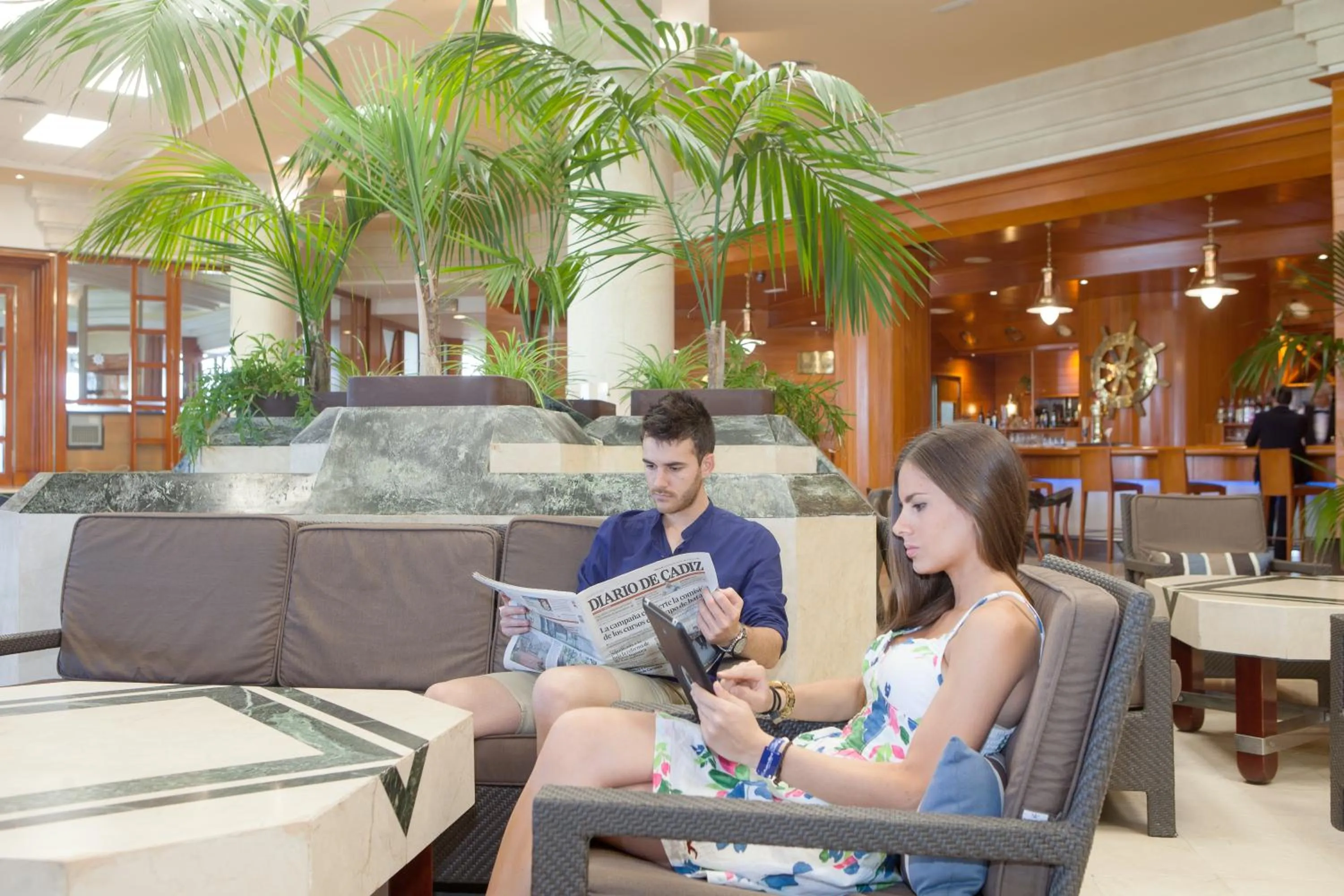 Lounge or bar in Hotel Puerto Bahía & Spa