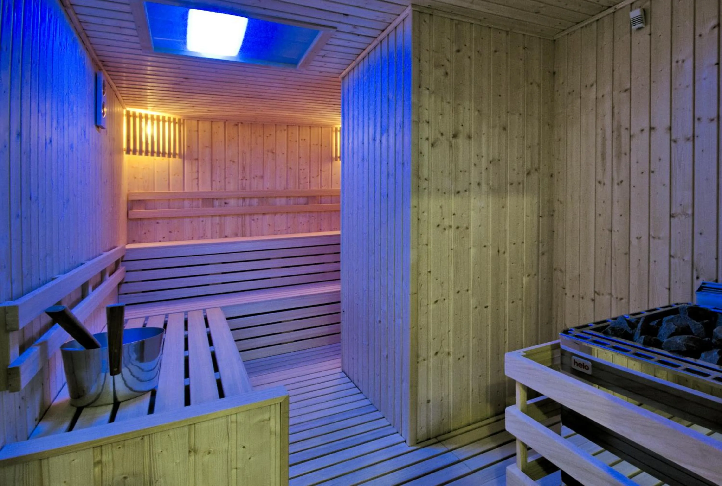 Steam room in Hotel Puerto Bahía & Spa