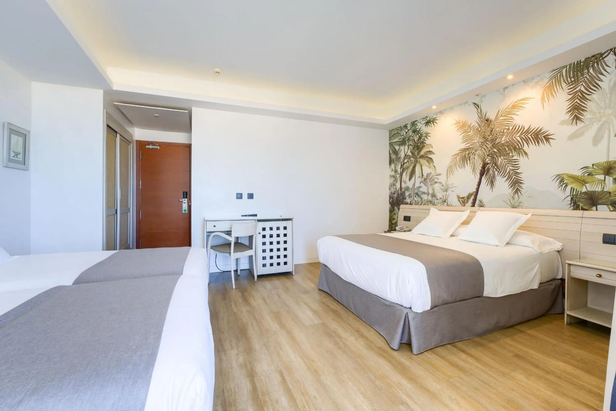 Bed in Hotel Puerto Bahía & Spa