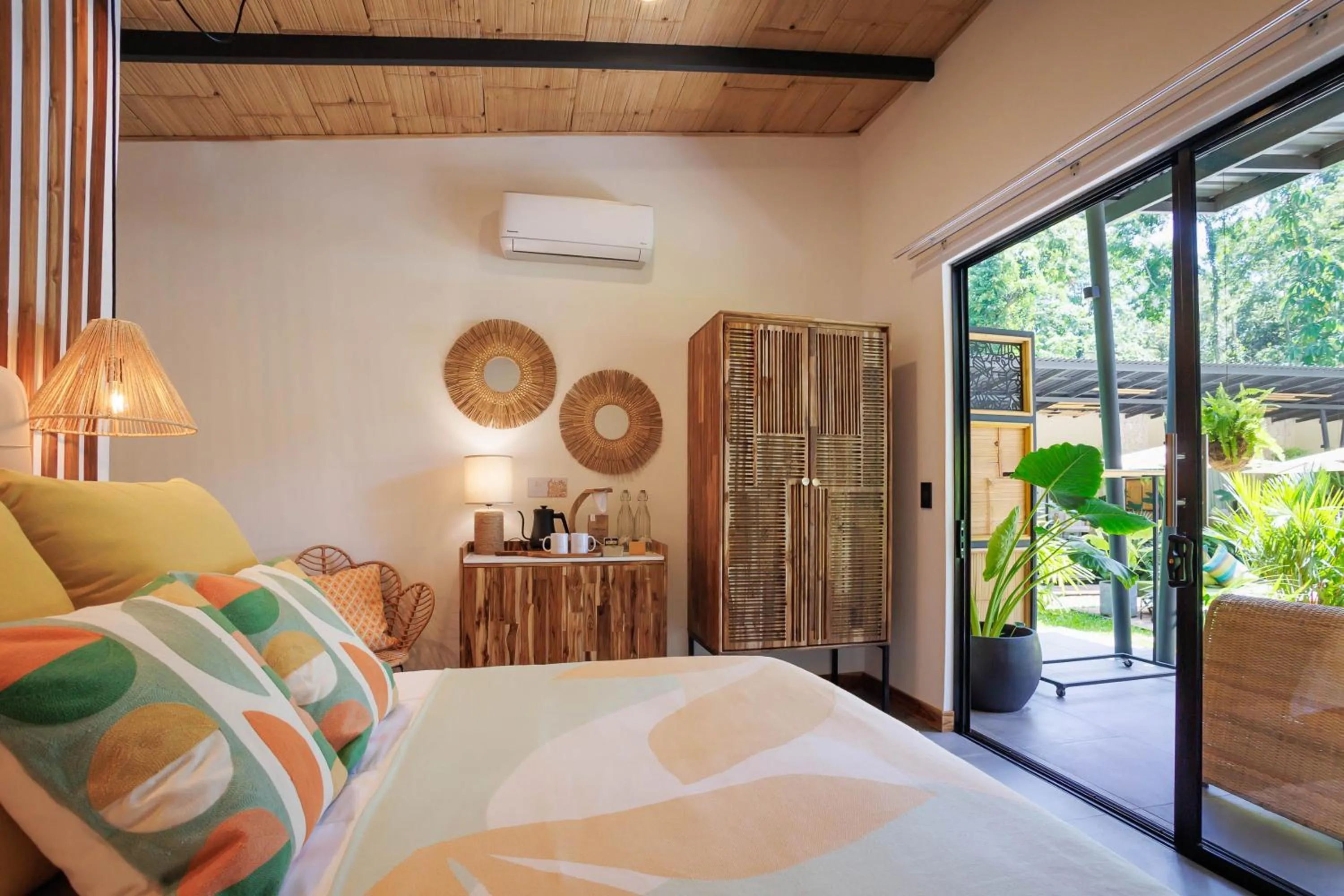 Bed in Exôtico Beach Hotel