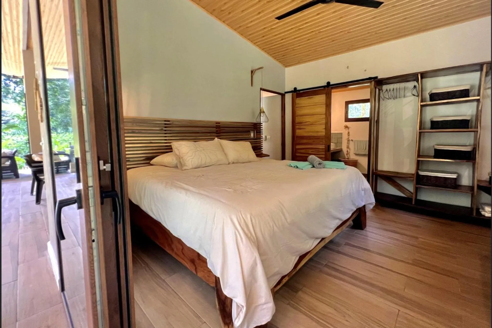 Bed in Exôtico Beach Hotel