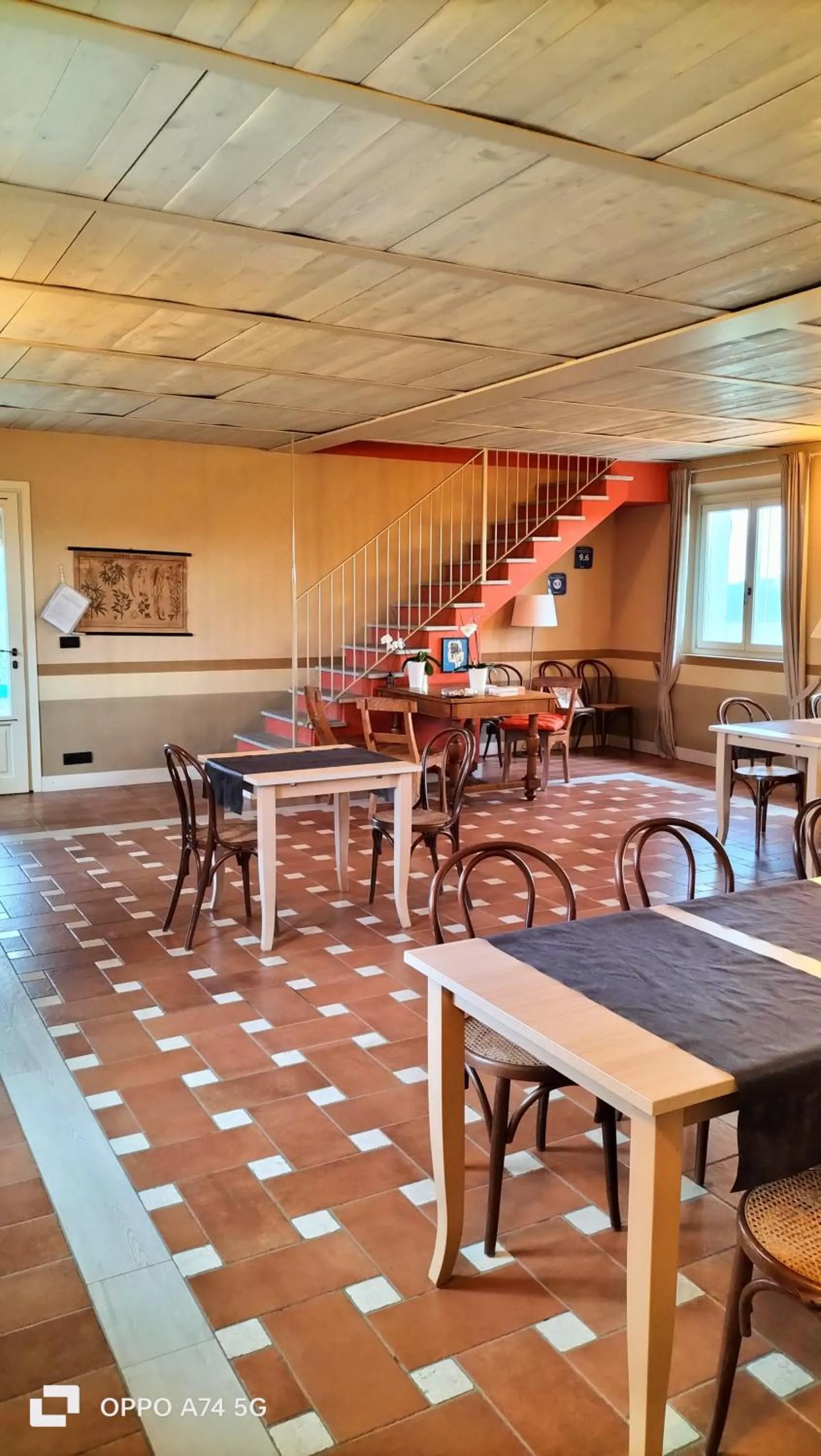 Communal lounge/ TV room, Restaurant/Places to Eat in Florario B&B