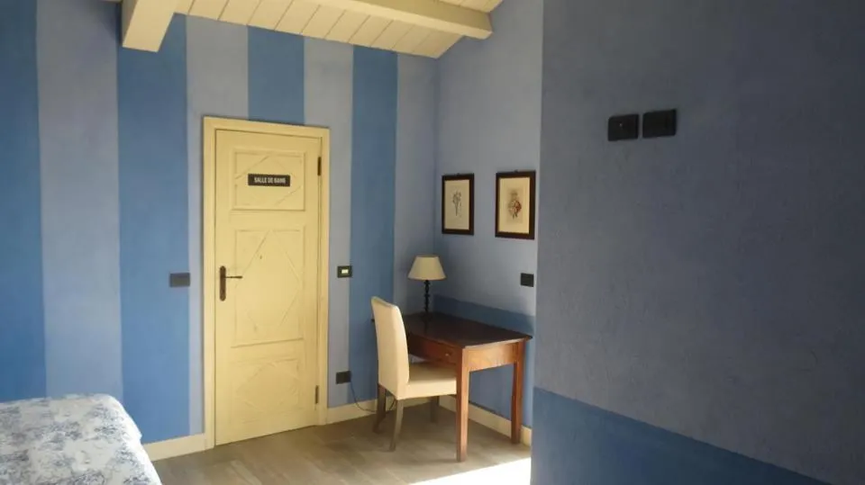 Bedroom in Florario B&B