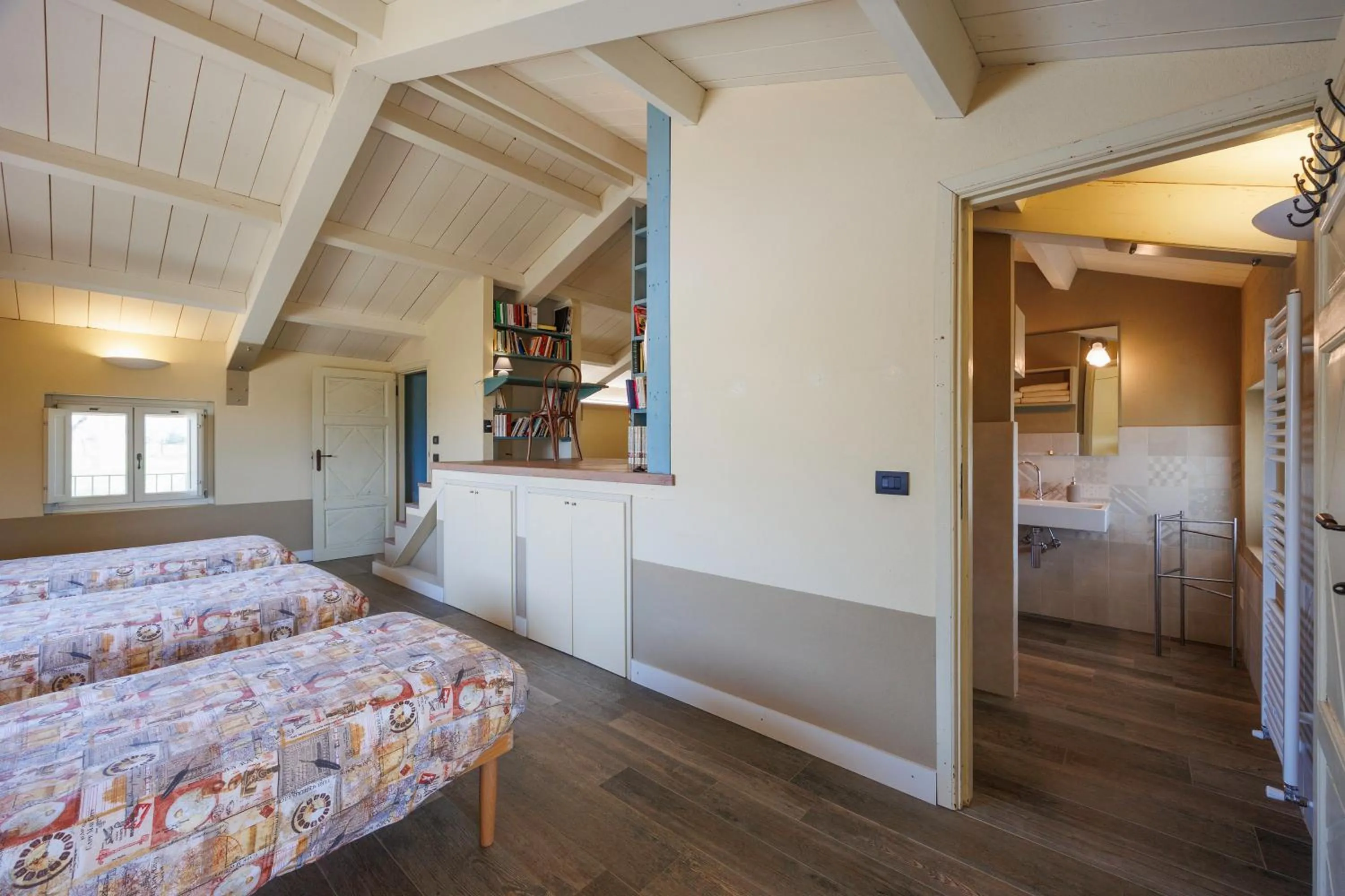 Photo of the whole room, Bed in Florario B&B