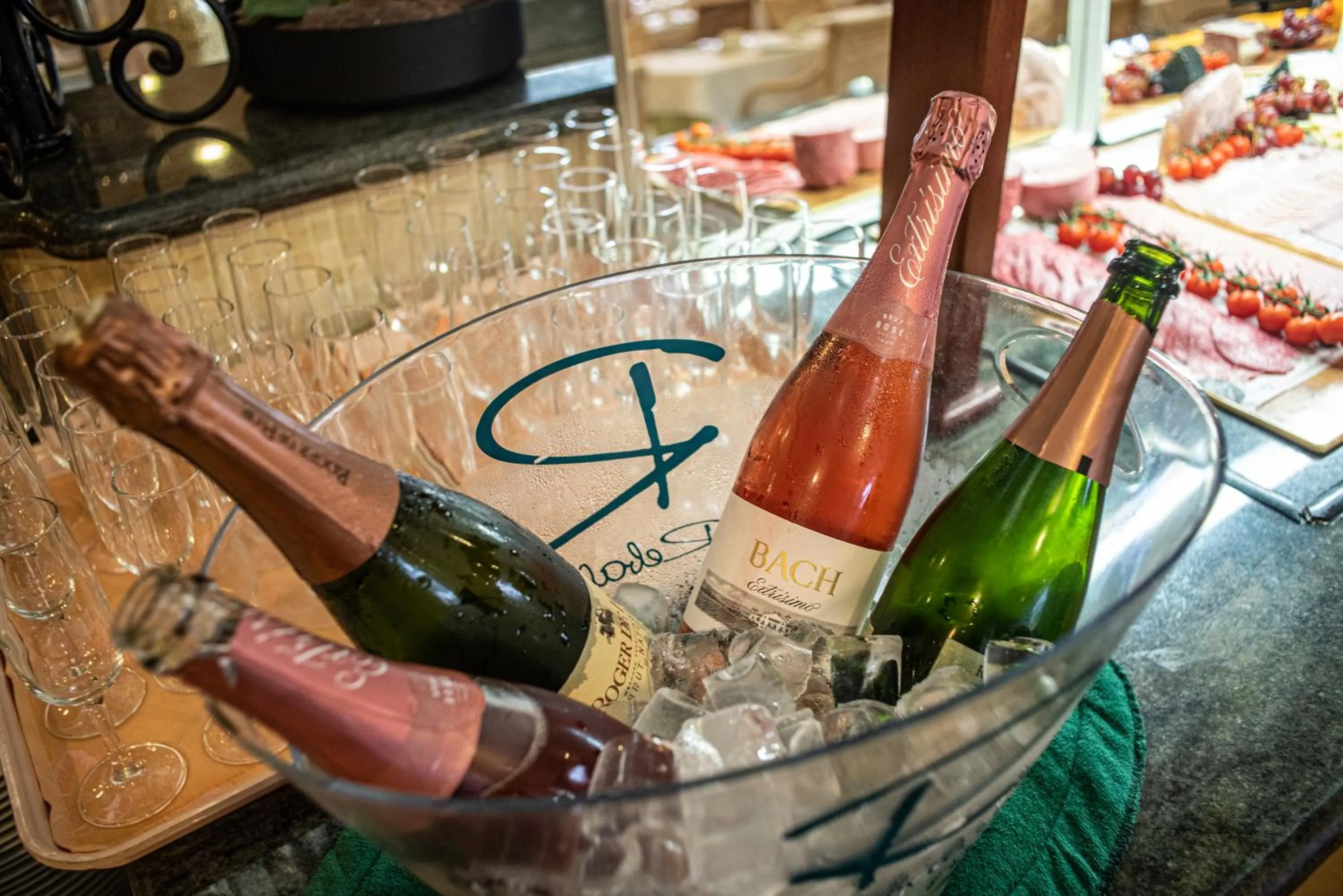 Restaurant/places to eat in Hotel IPV Palace & Spa - Adults Recommended