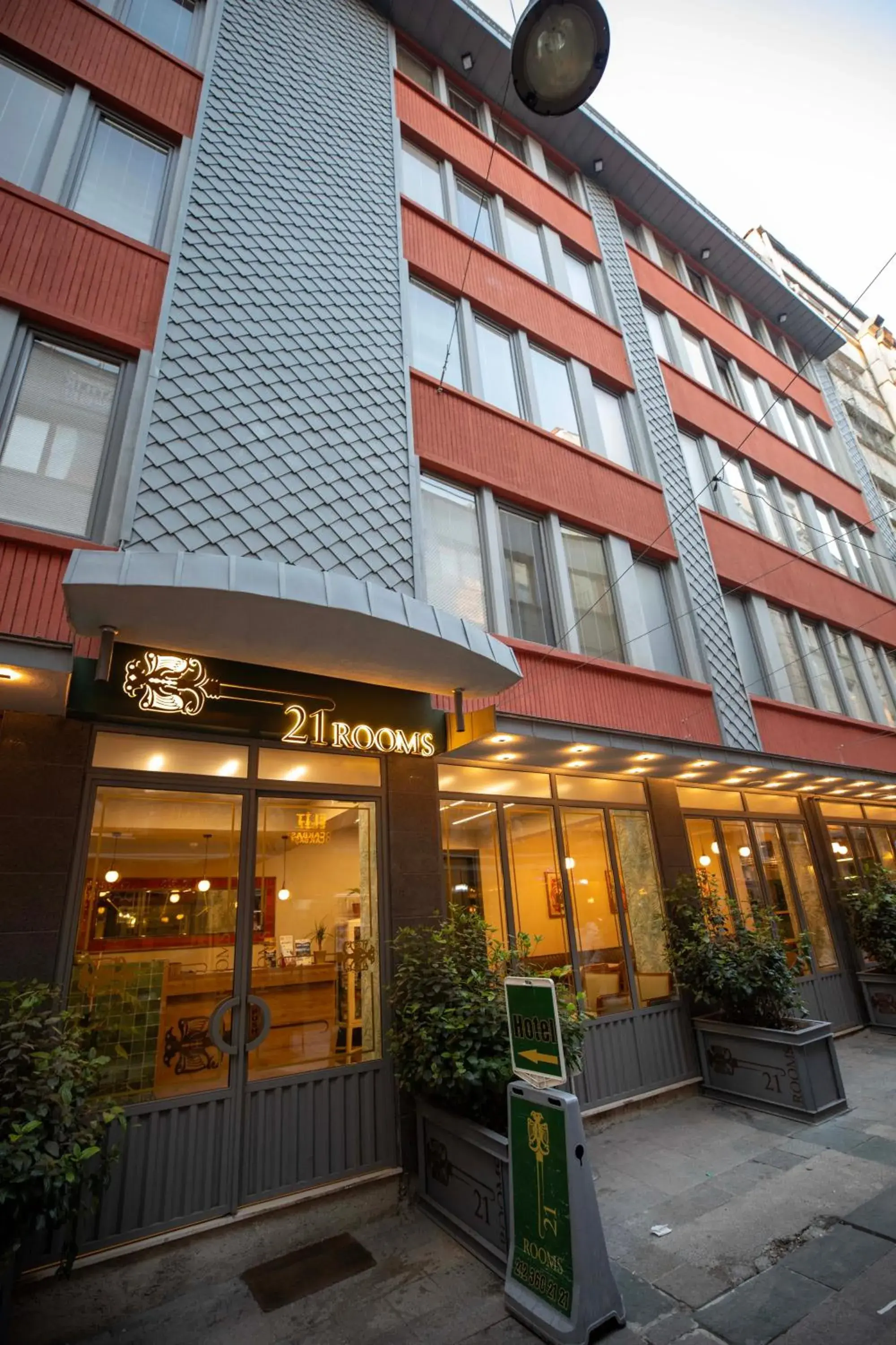 Property building in 21 Rooms Hotel Property building in 21 Rooms Hotel