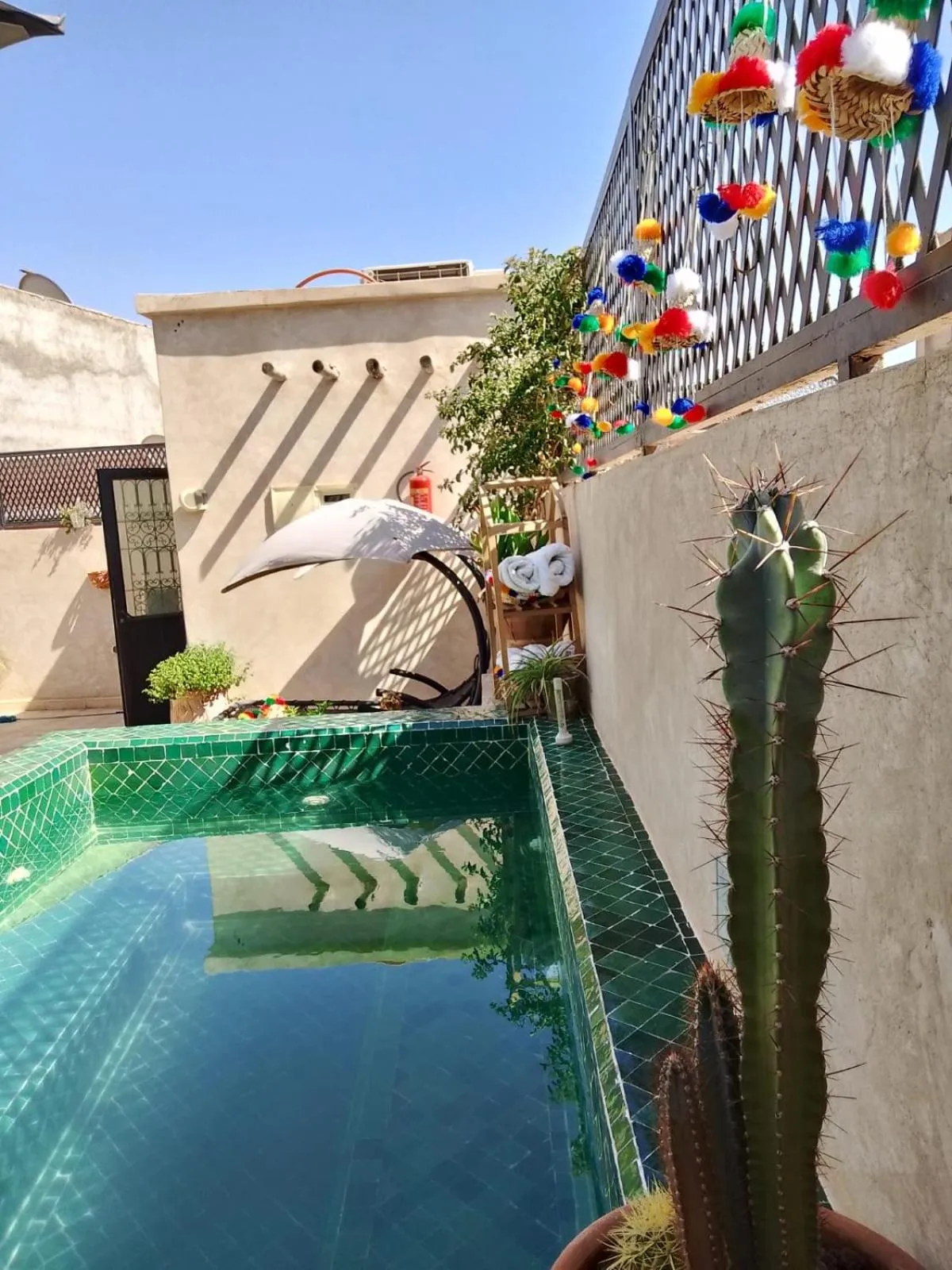 Pool view in Riad privatisé Magnolia