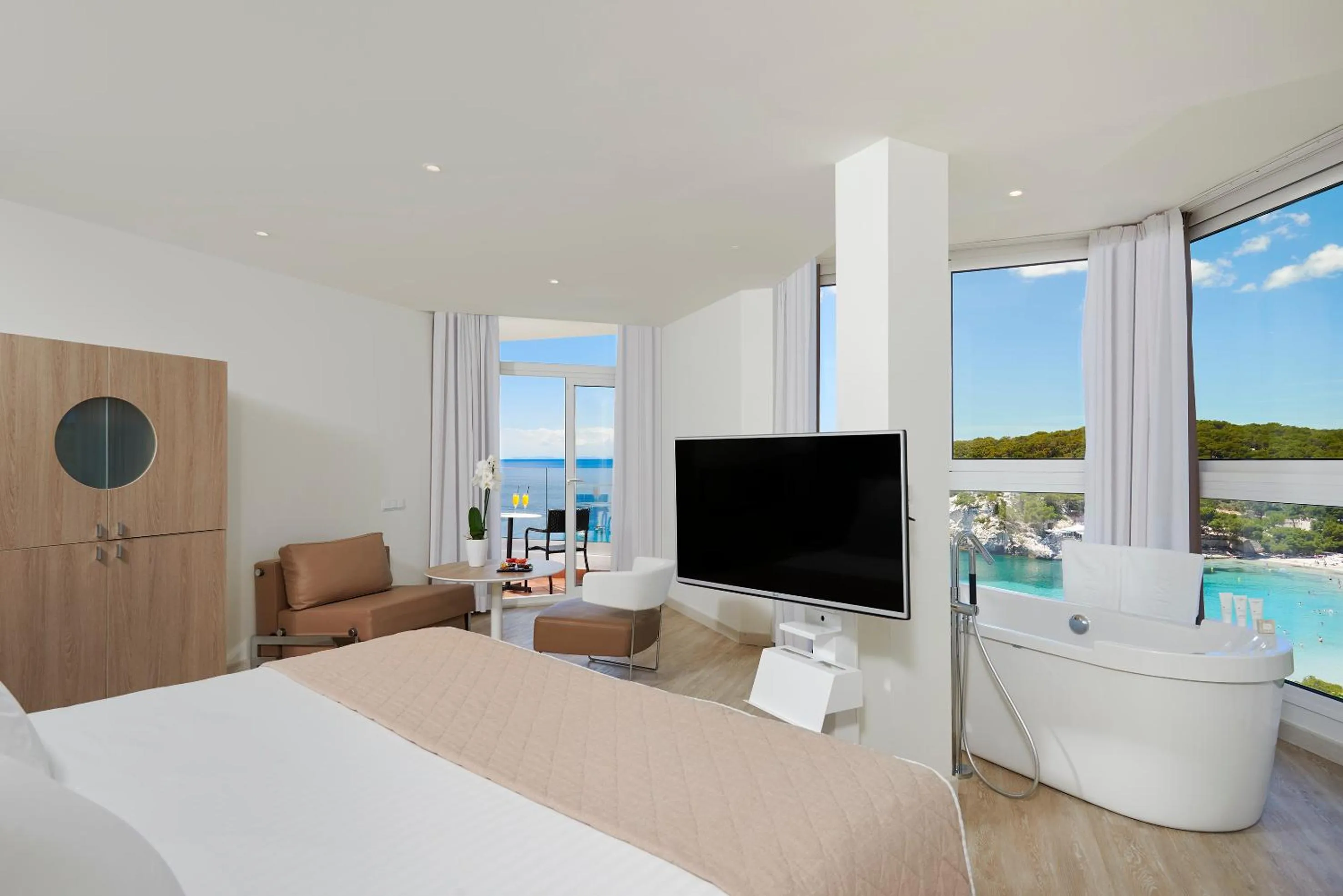 Bed in Meliá Cala Galdana