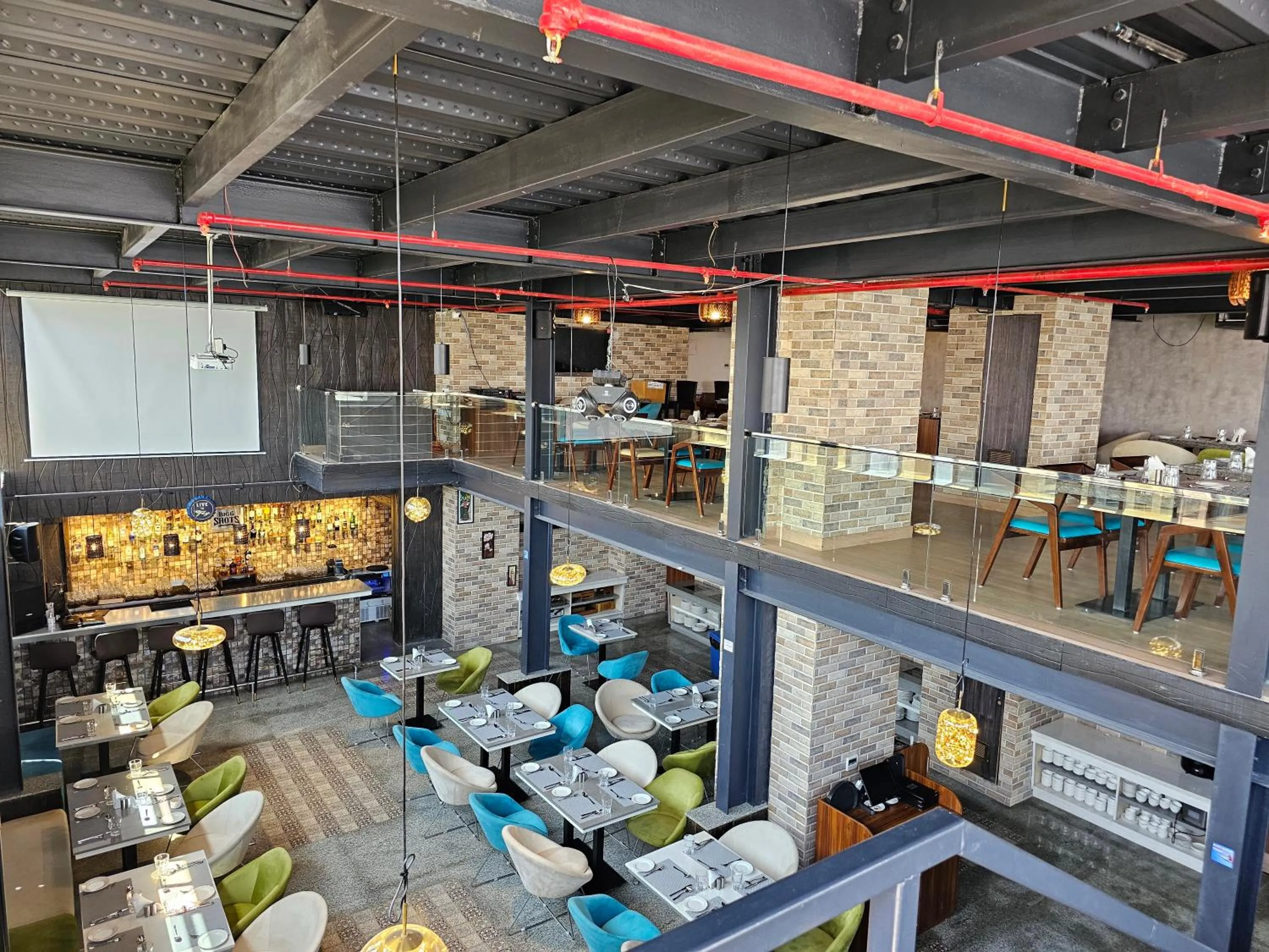 Restaurant/places to eat in Quality Inn Rockwell Grand, Bangalore