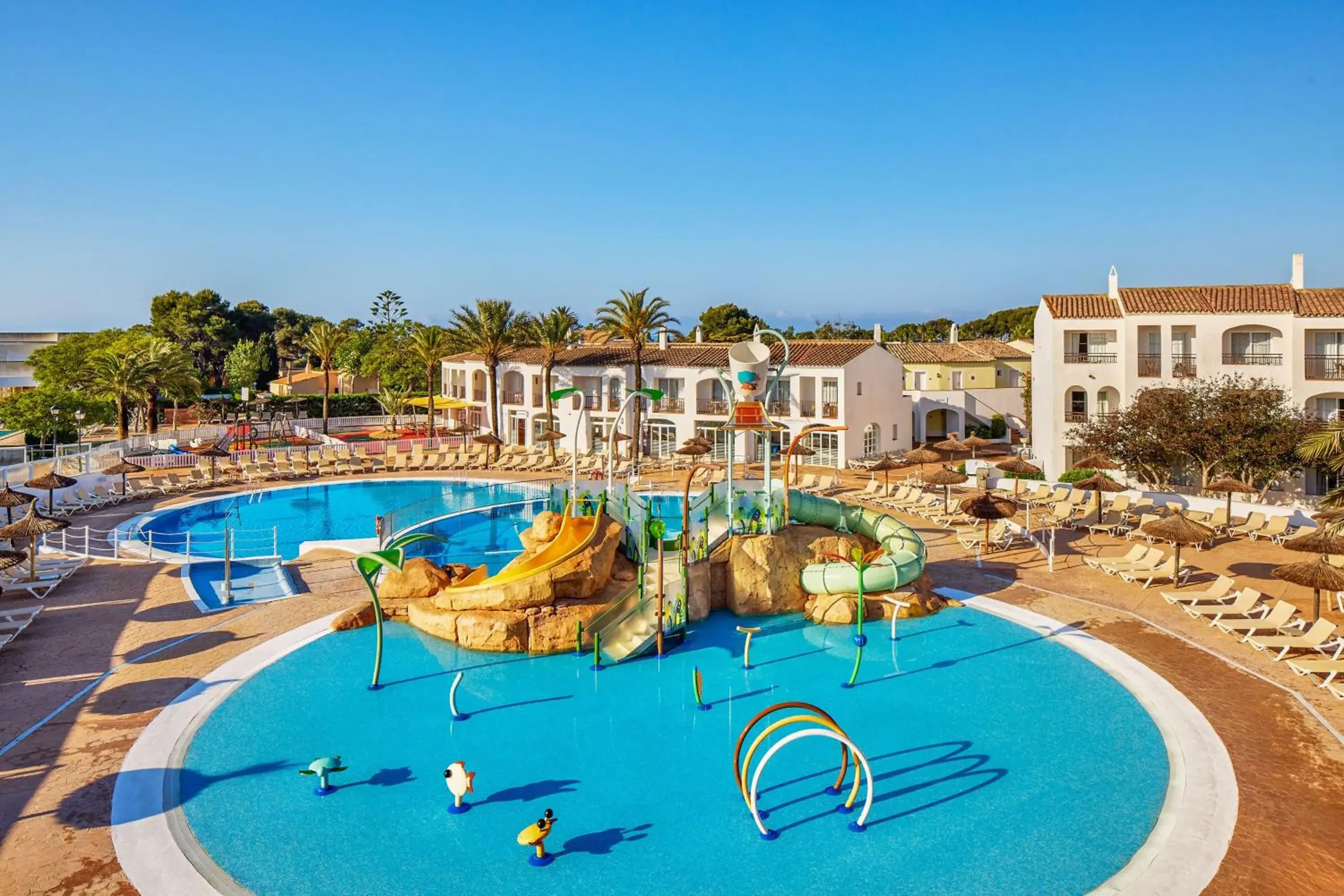 Property building in Sol Falco Menorca Property building in Sol Falco Menorca