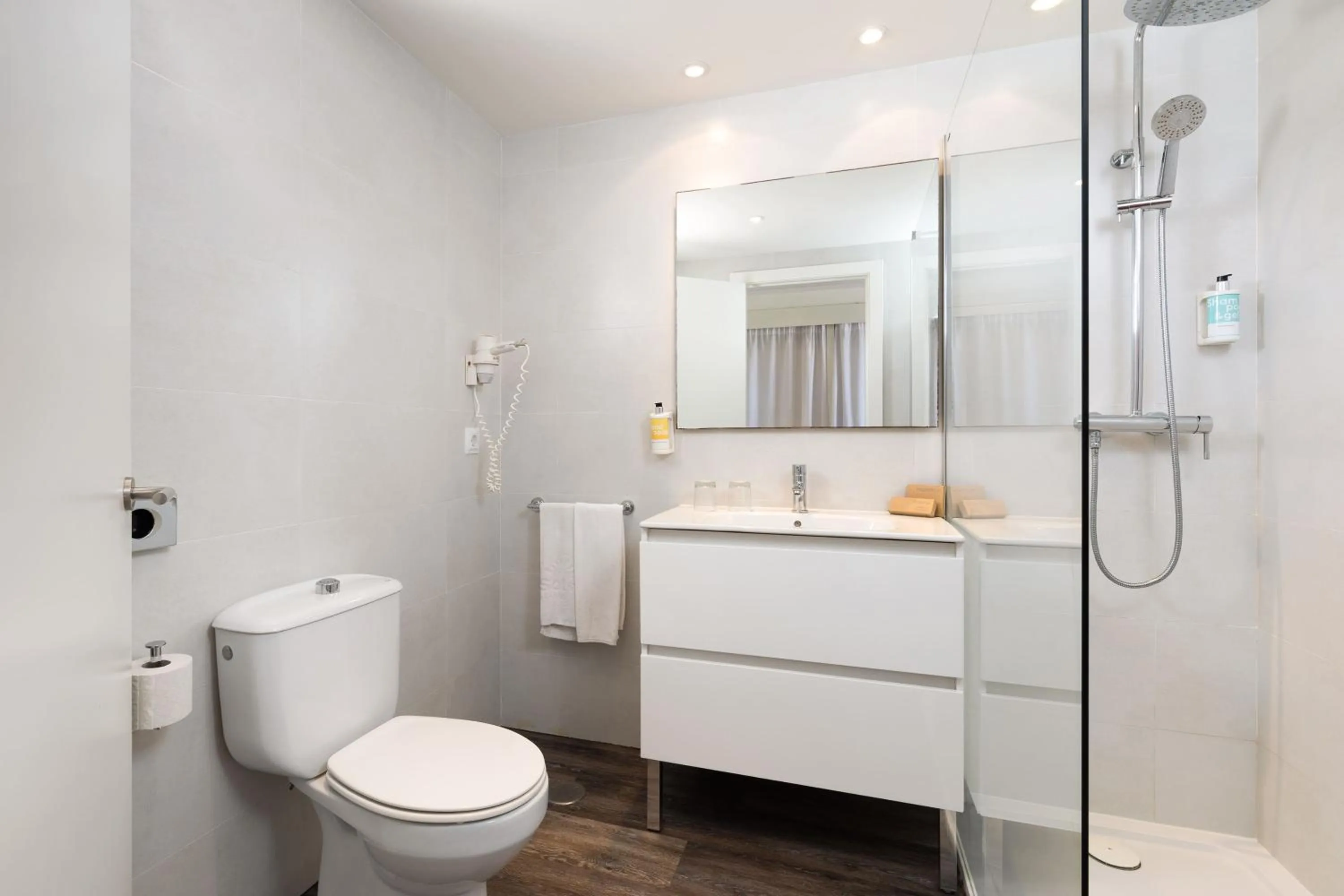 Bathroom in Sol Falcó Menorca