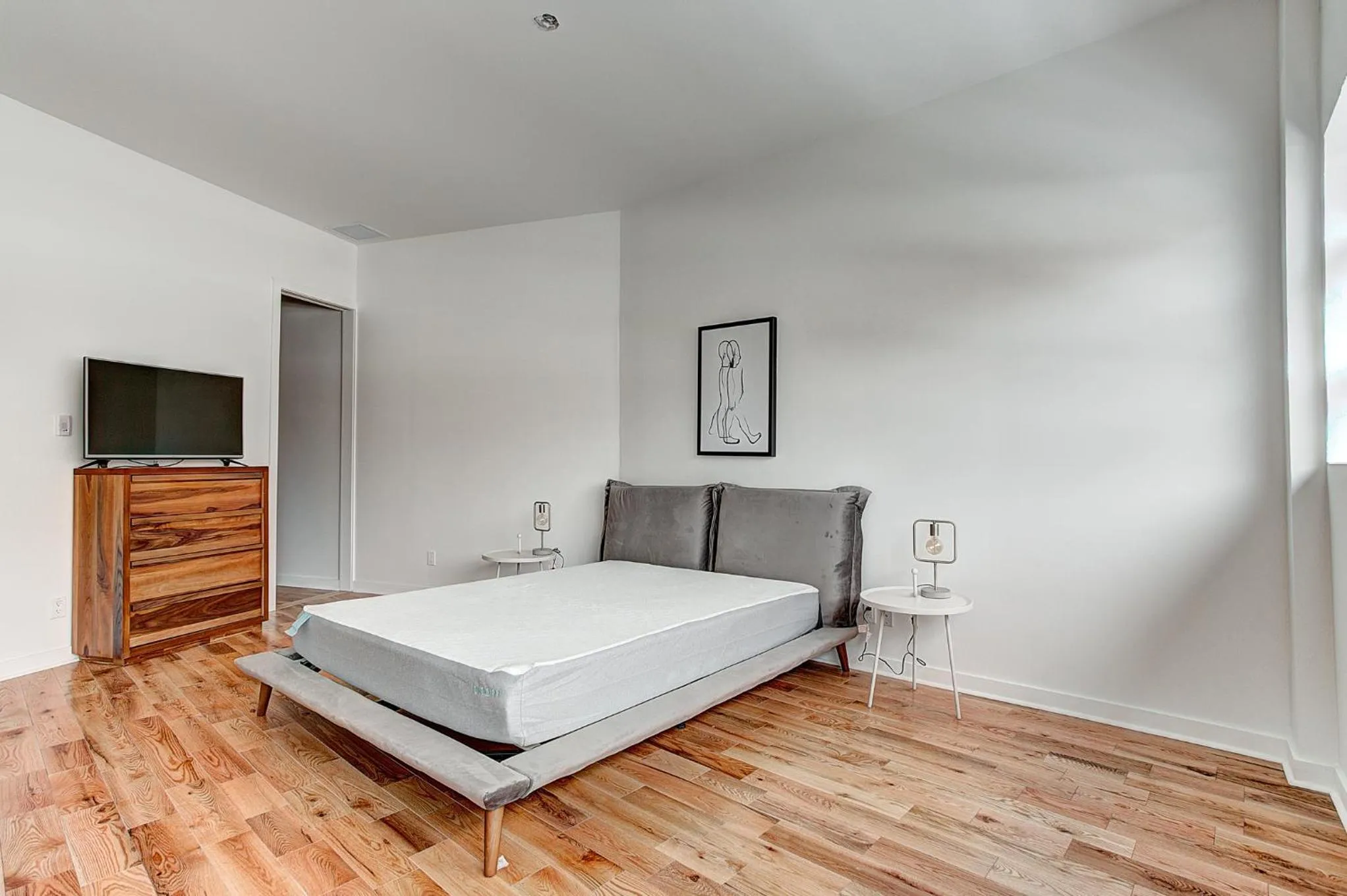 Bed in Modern Suites in NDG