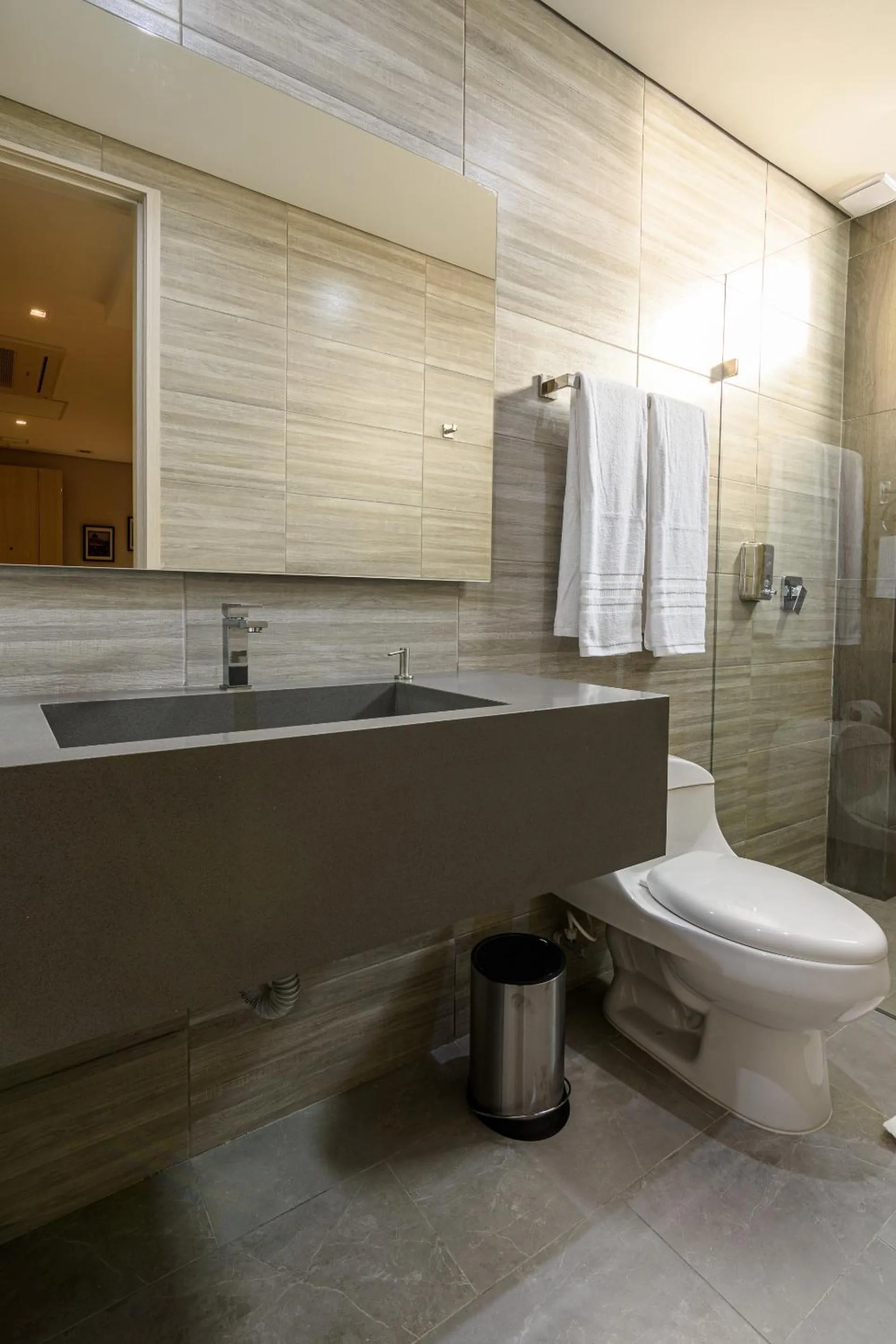 Bathroom in 4 Sur Hotel