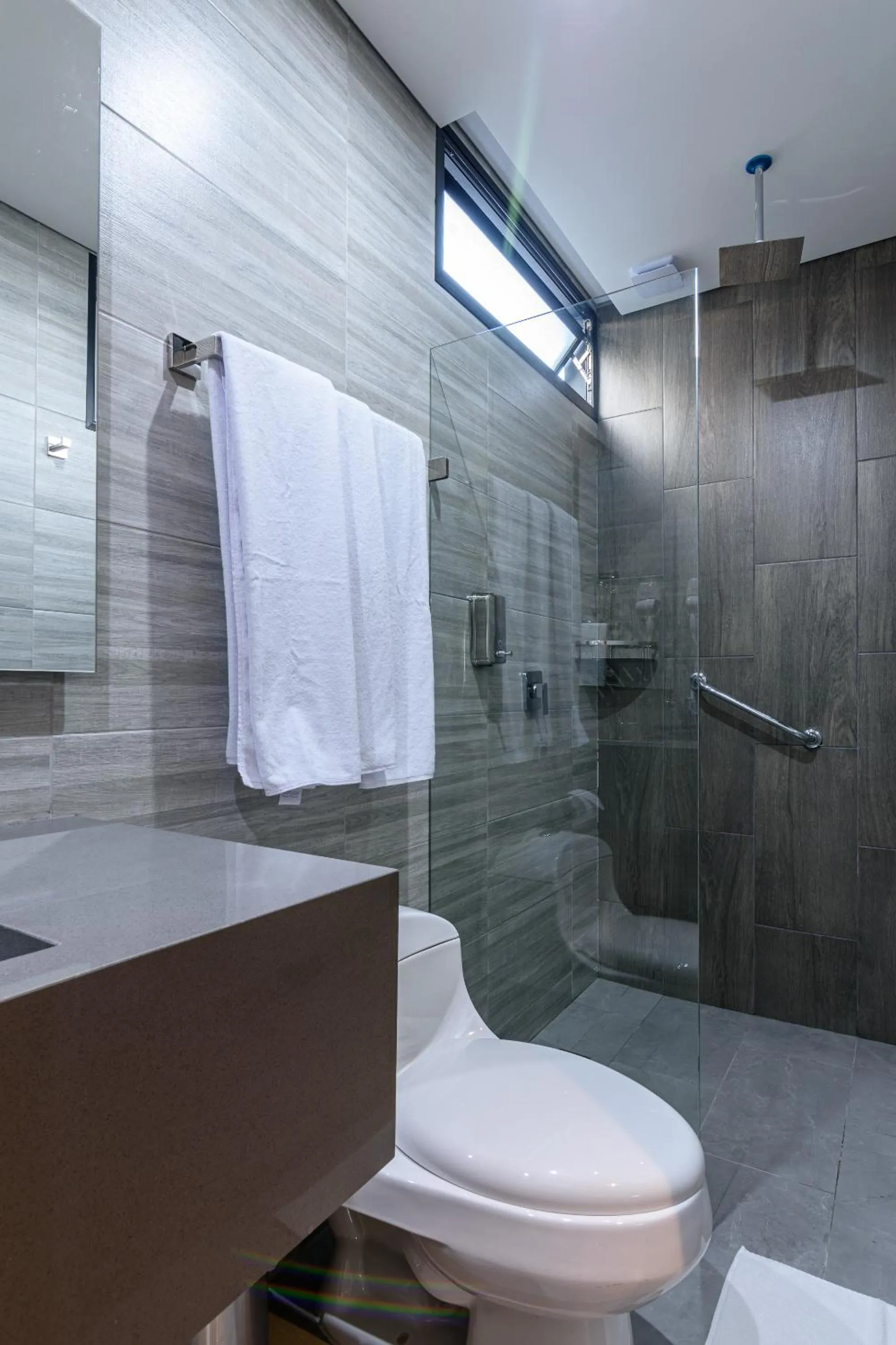 Bathroom in 4 Sur Hotel