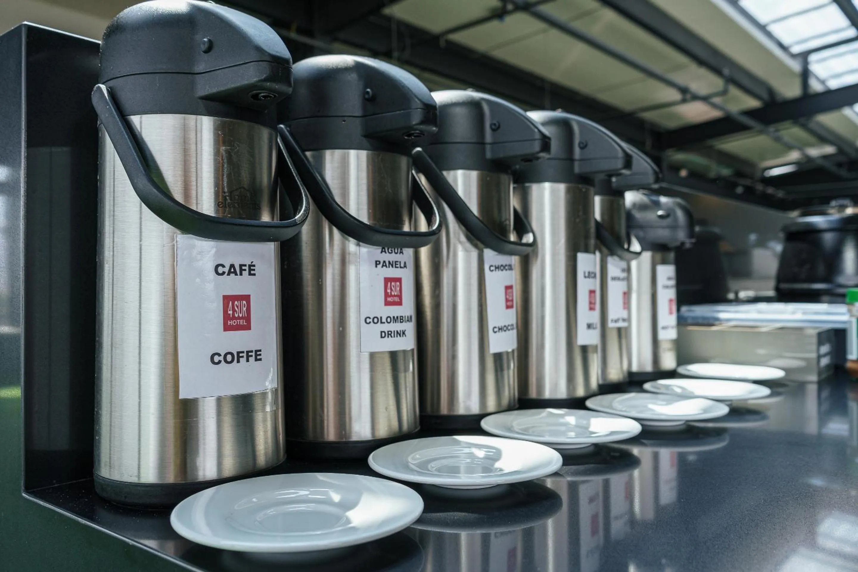 Breakfast in 4 Sur Hotel