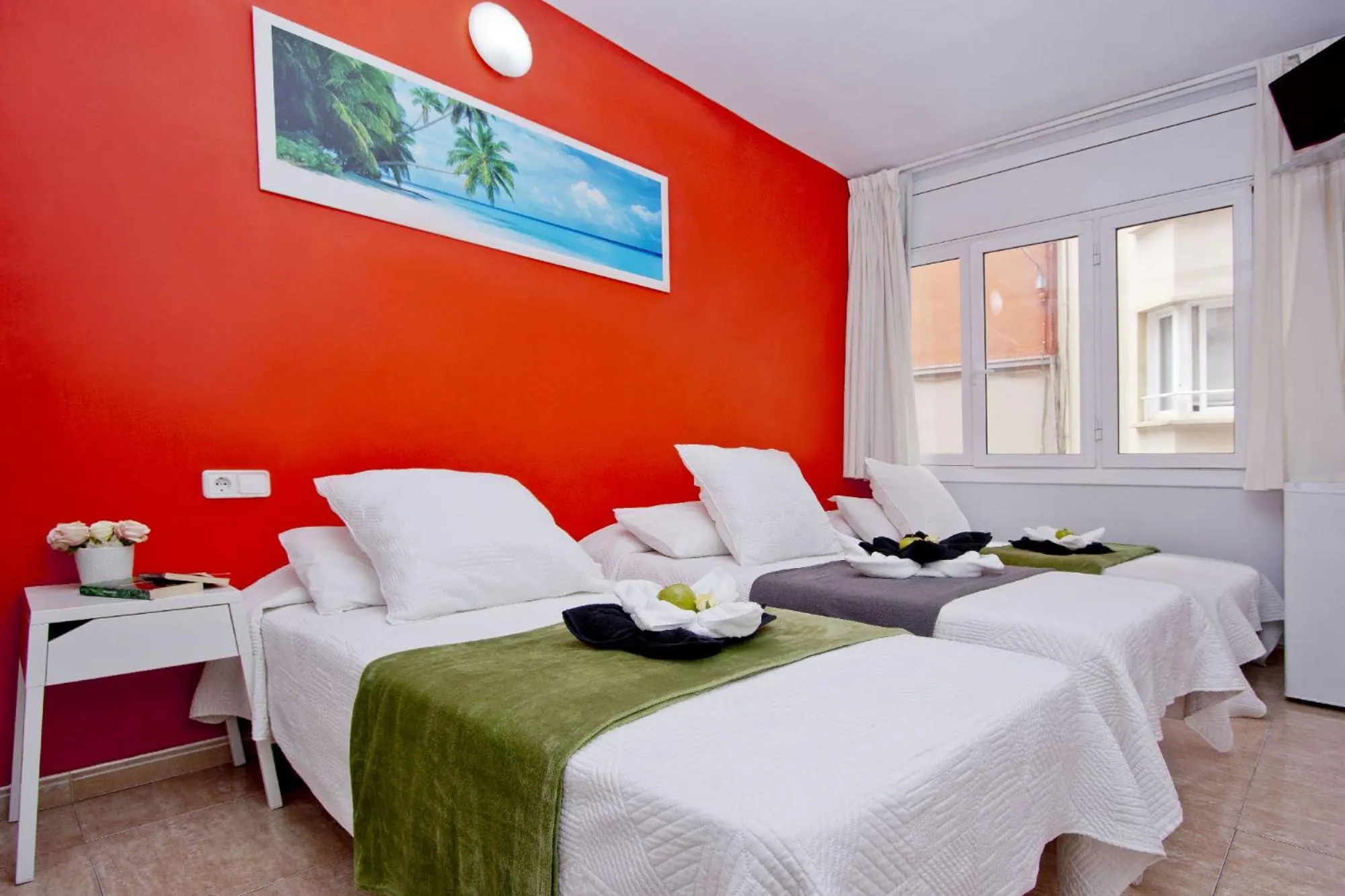 Bed in Barcelona City North Hostal