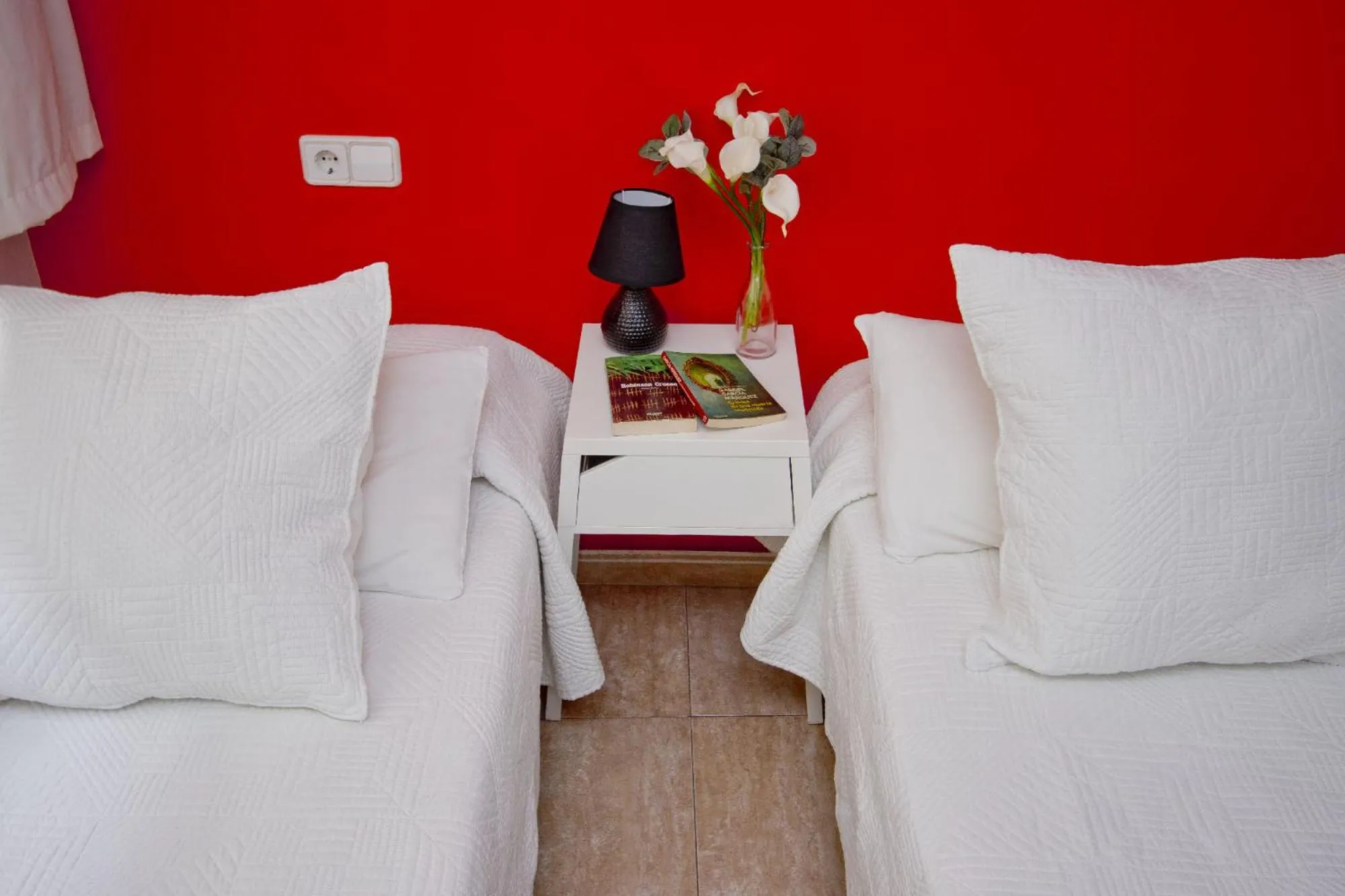 Barcelona City North Hostal