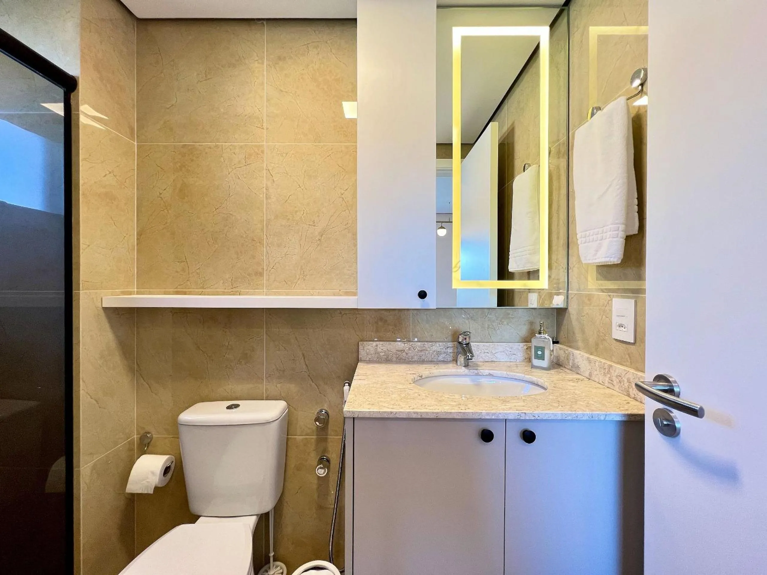 Apartamento Beluno 3 dorm Canela by Achei