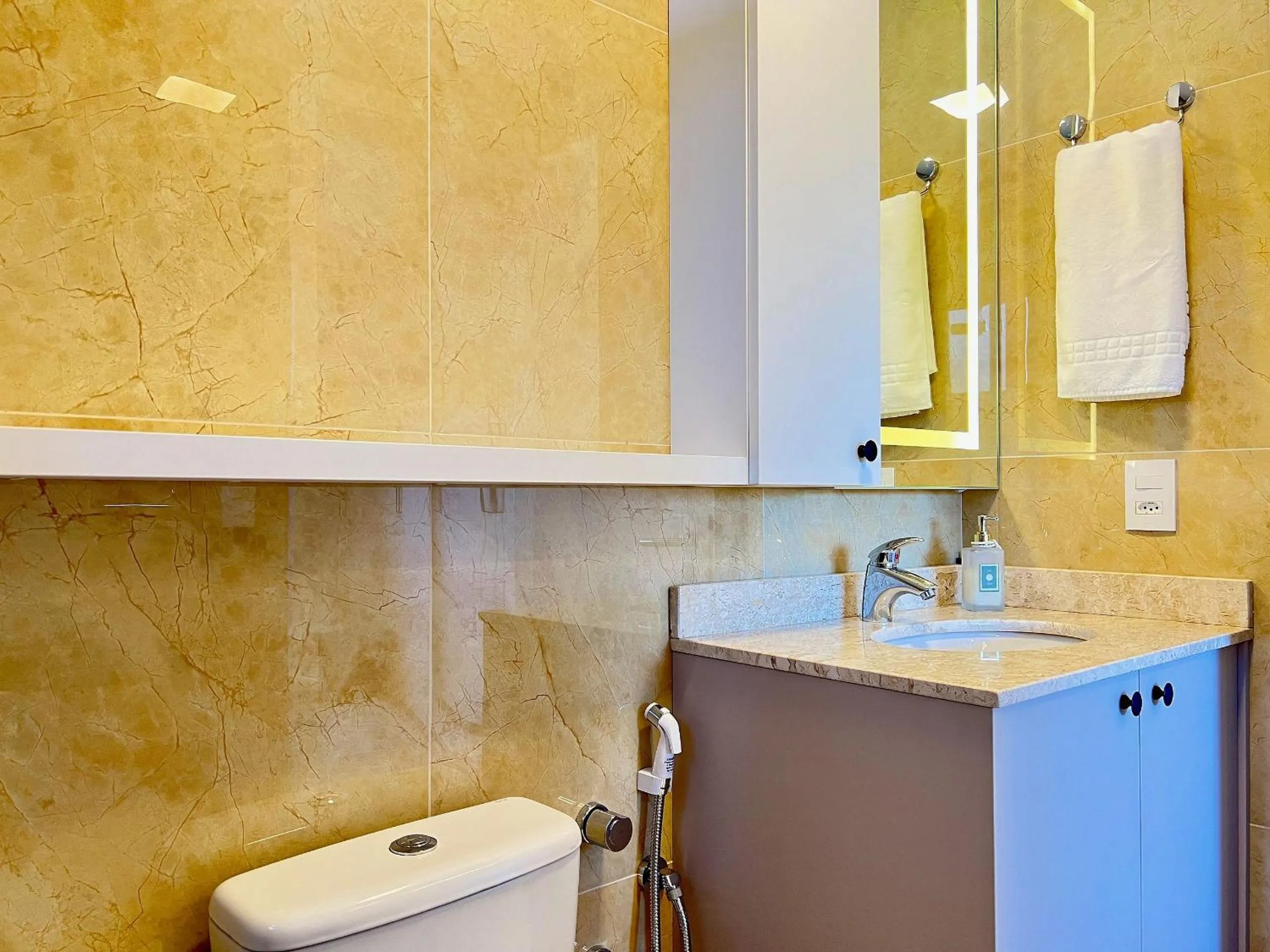 Apartamento Beluno 3 dorm Canela by Achei