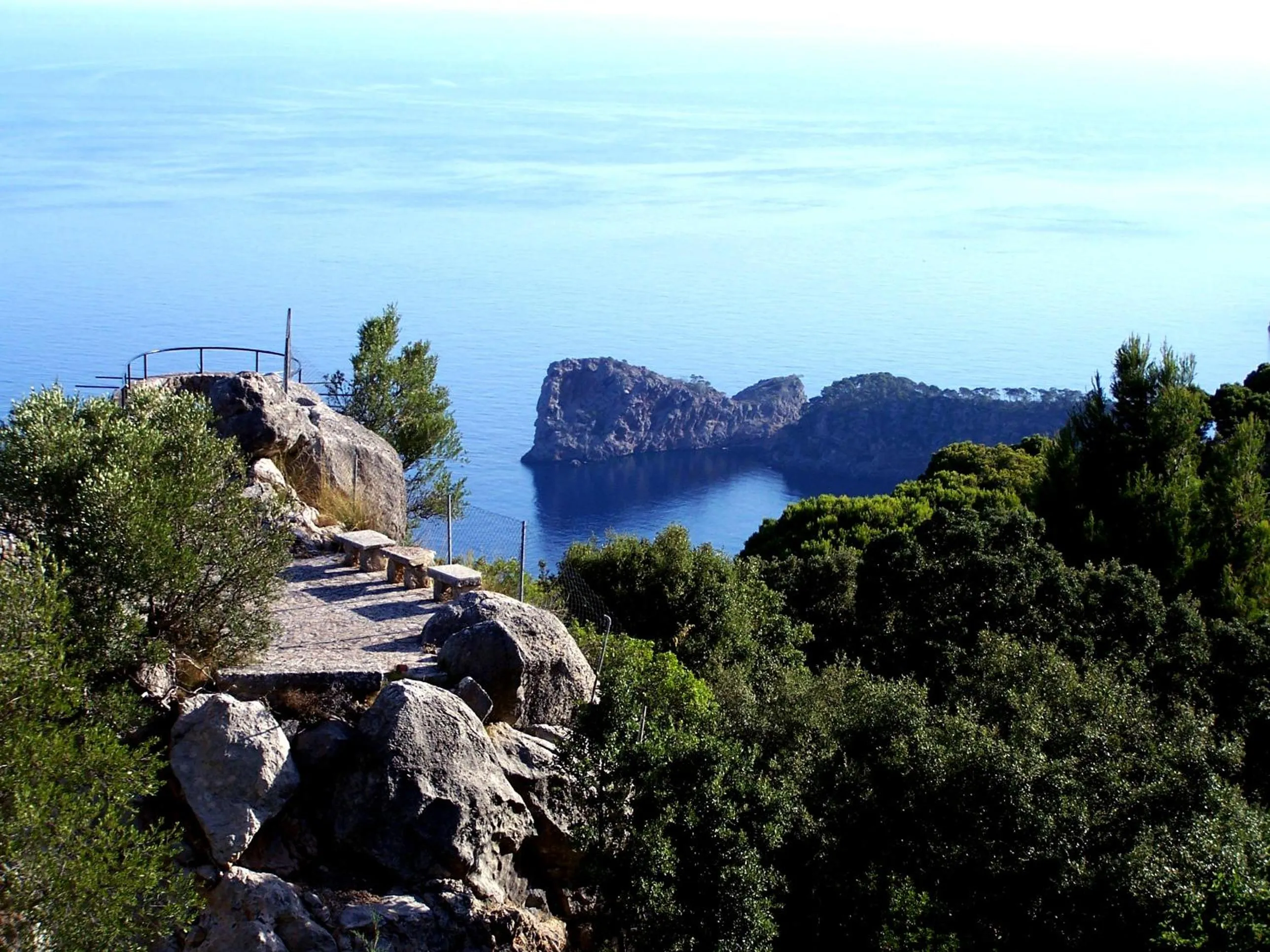 Summer in Bordoy Continental Valldemossa