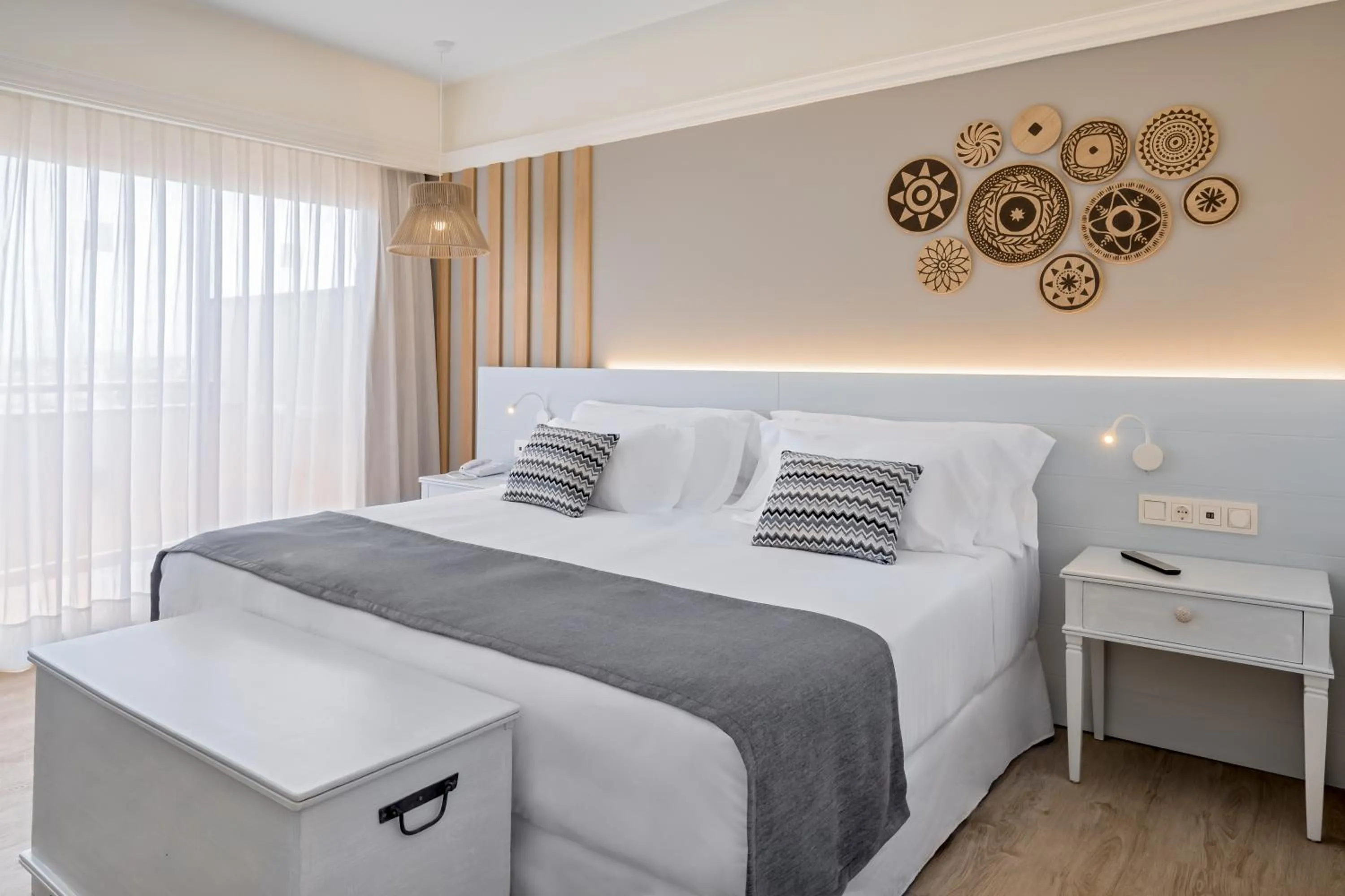 Photo of the whole room, Bed in Barceló Corralejo Bay - Adults Only