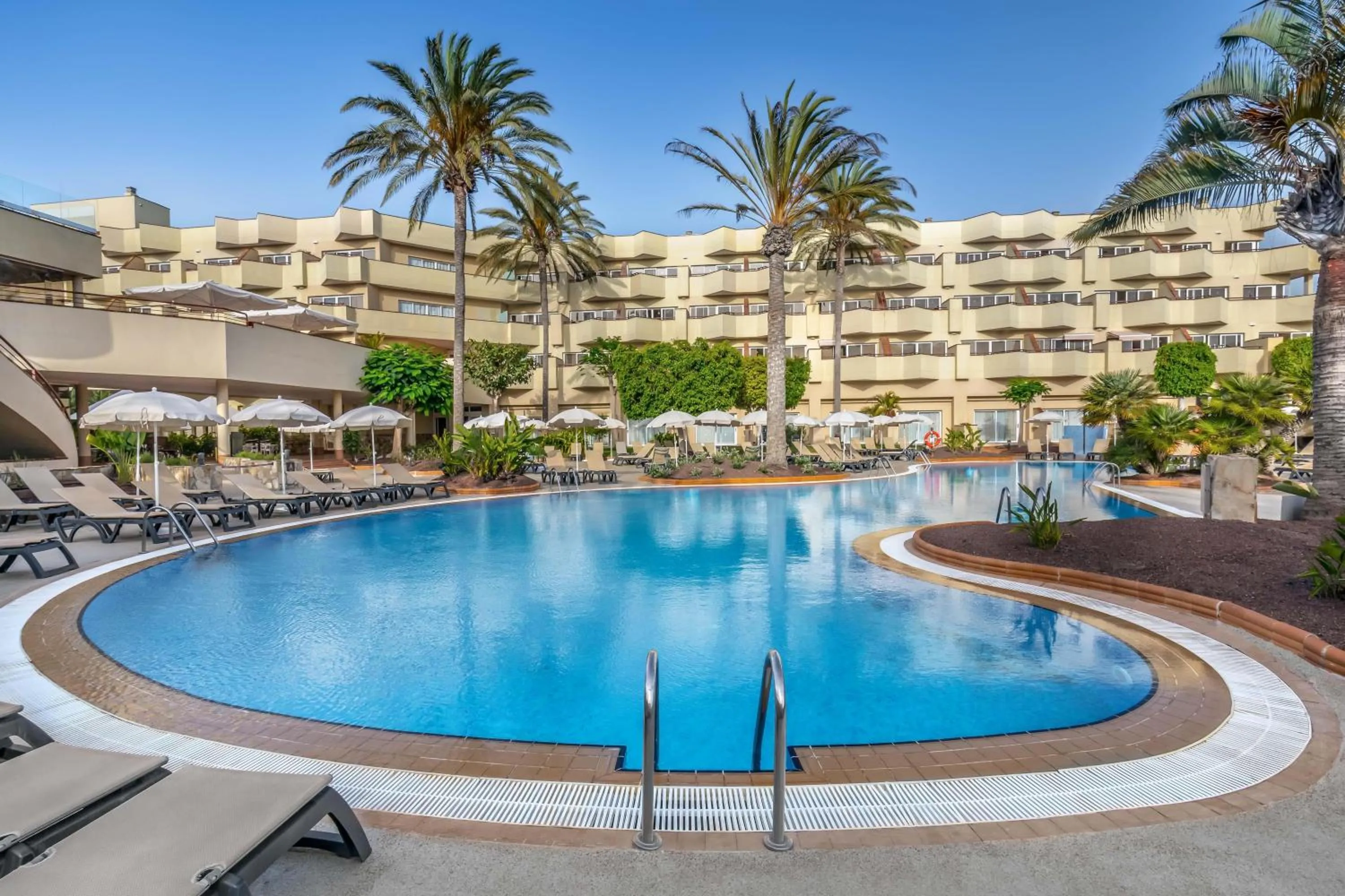 Pool view in Barceló Corralejo Bay - Adults Only