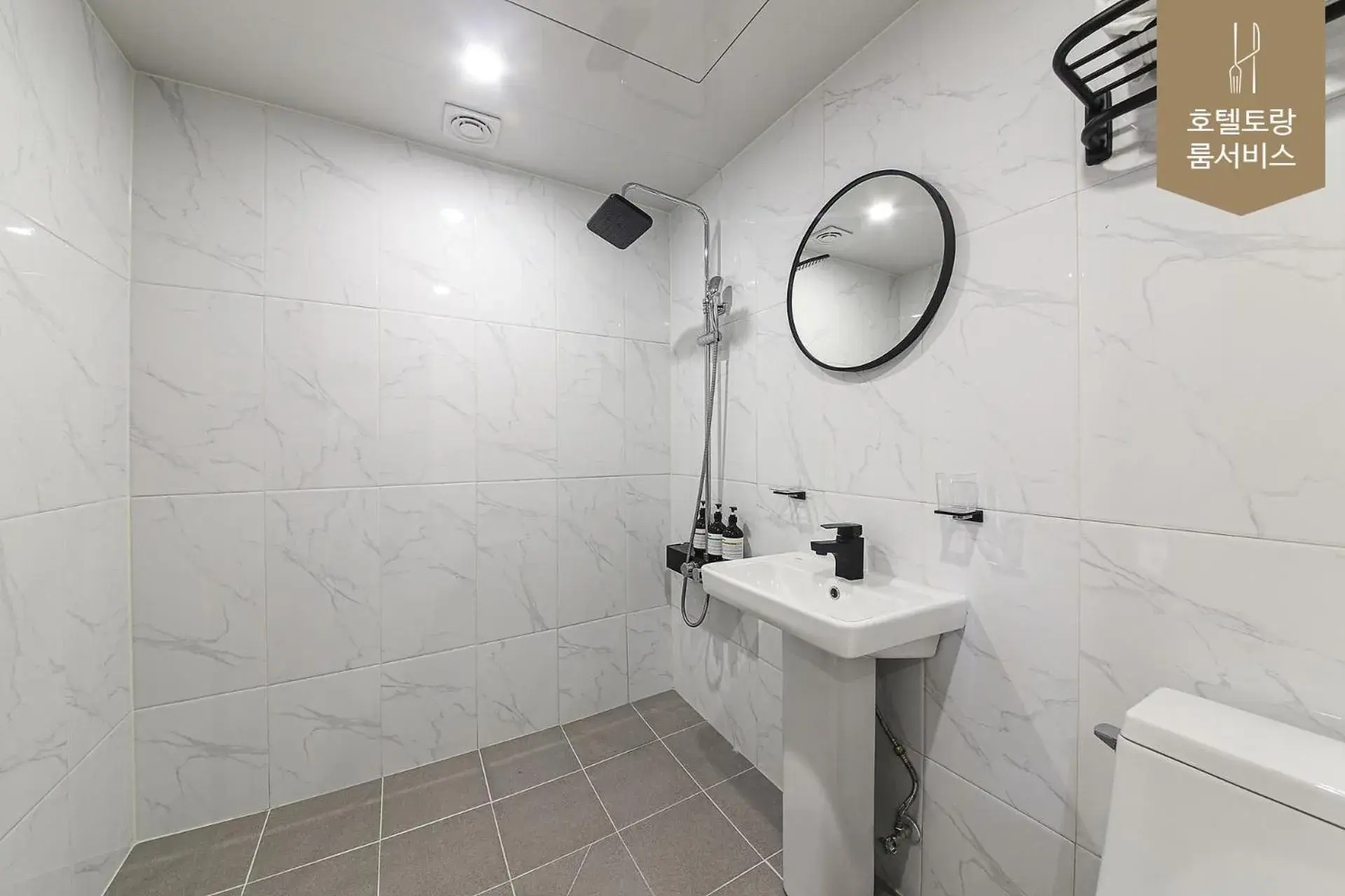 Property building in Hotel Torang Jeonju Property building in Hotel Torang Jeonju