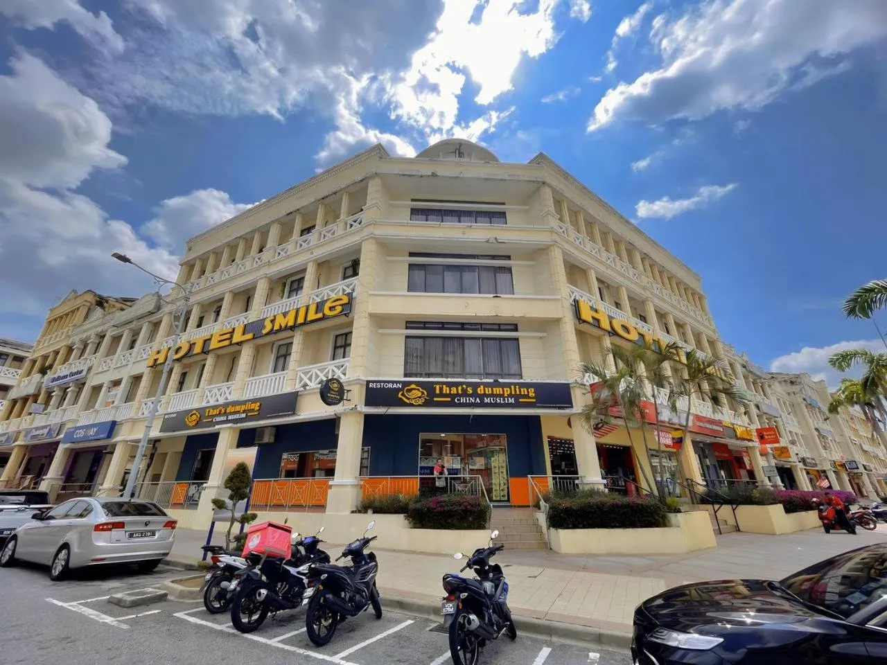 Property building in Smile Hotel Putrajaya