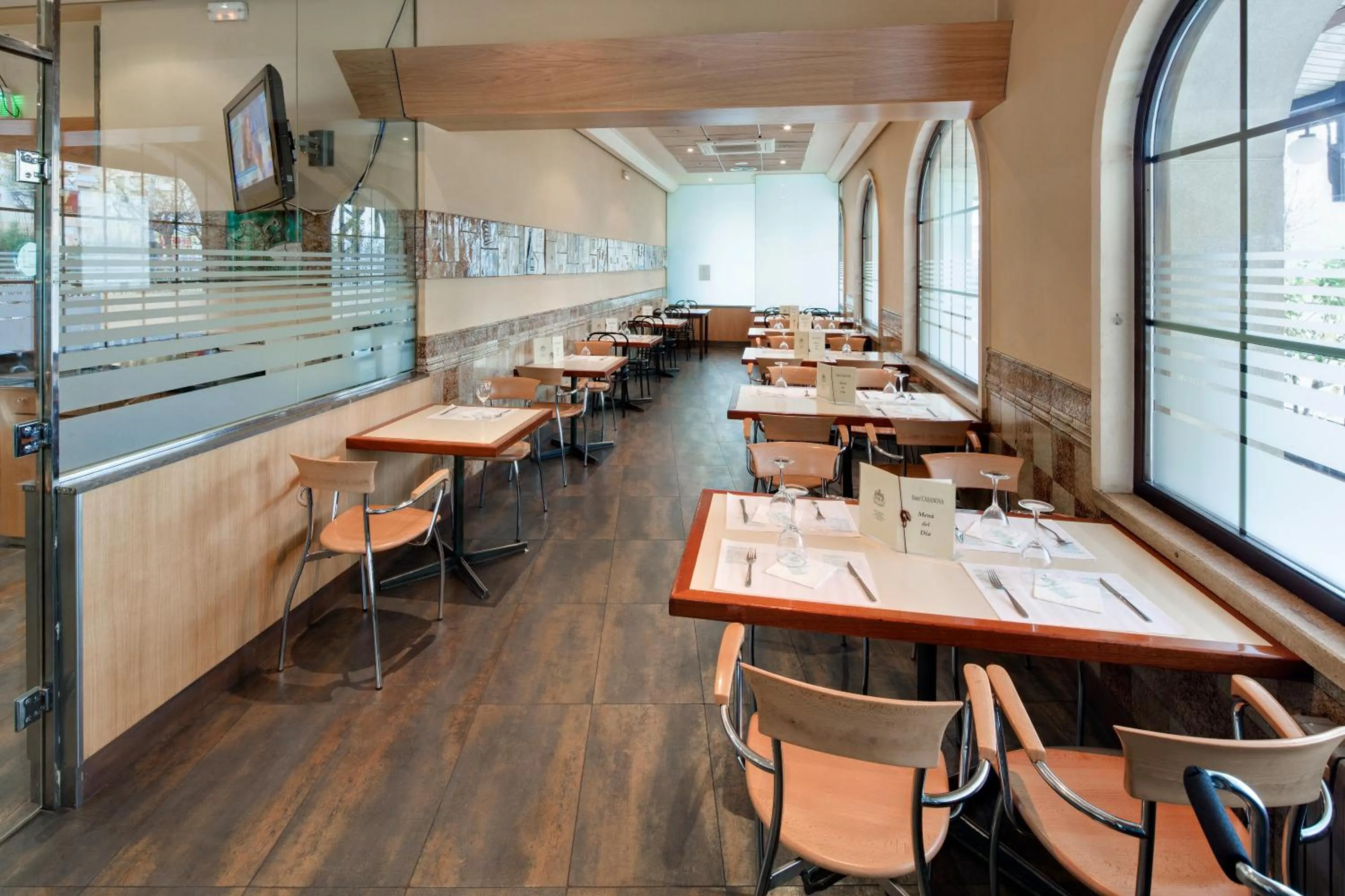 Restaurant/places to eat in Hotel Casanova