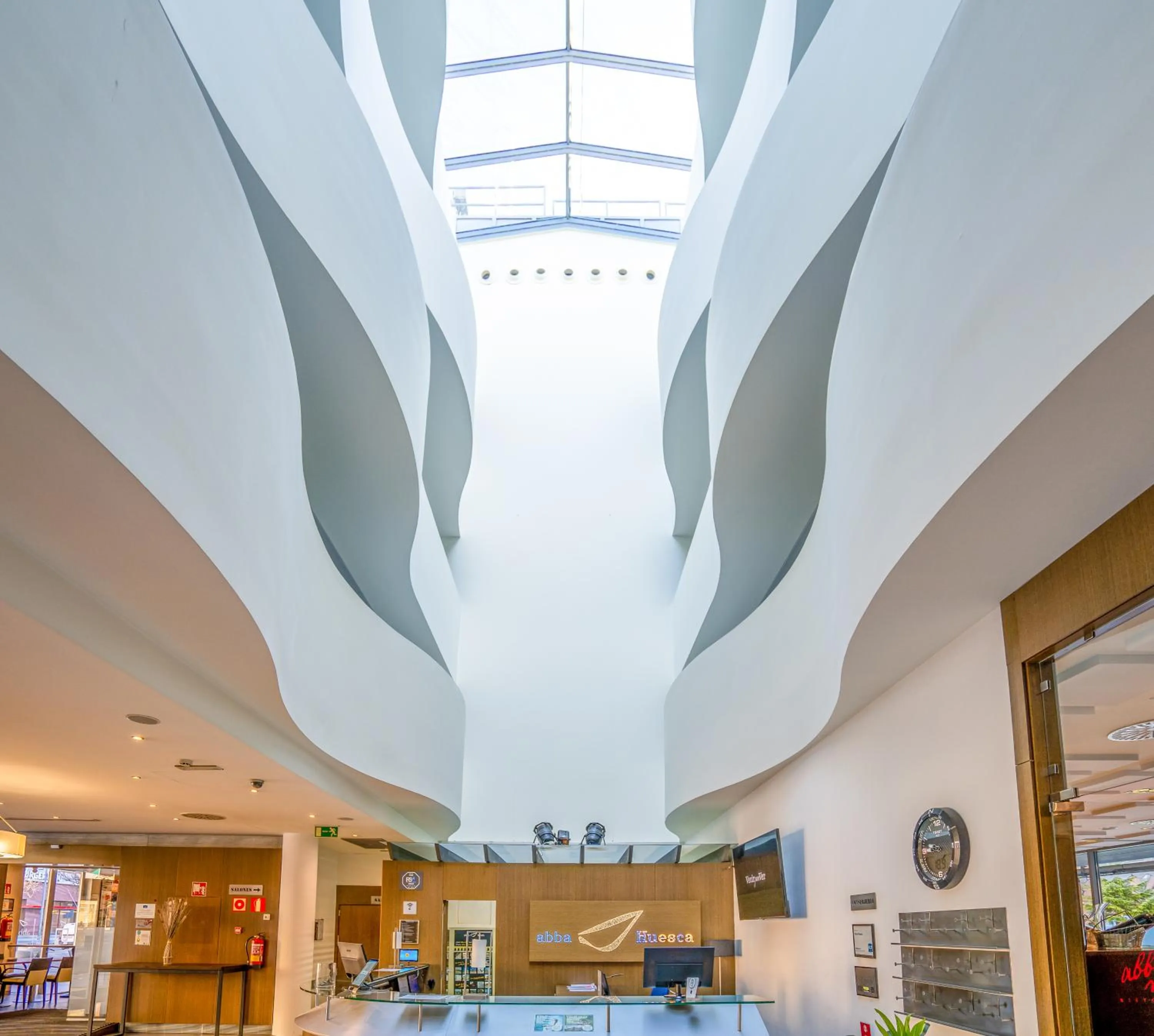 Lobby or reception in Abba Huesca