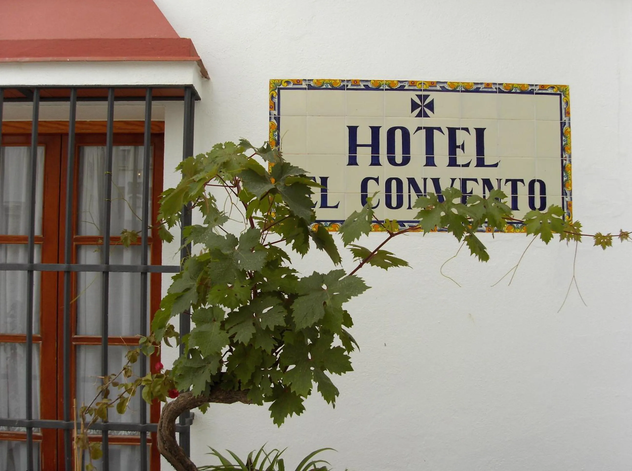 Logo/Certificate/Sign in Hotel El Convento