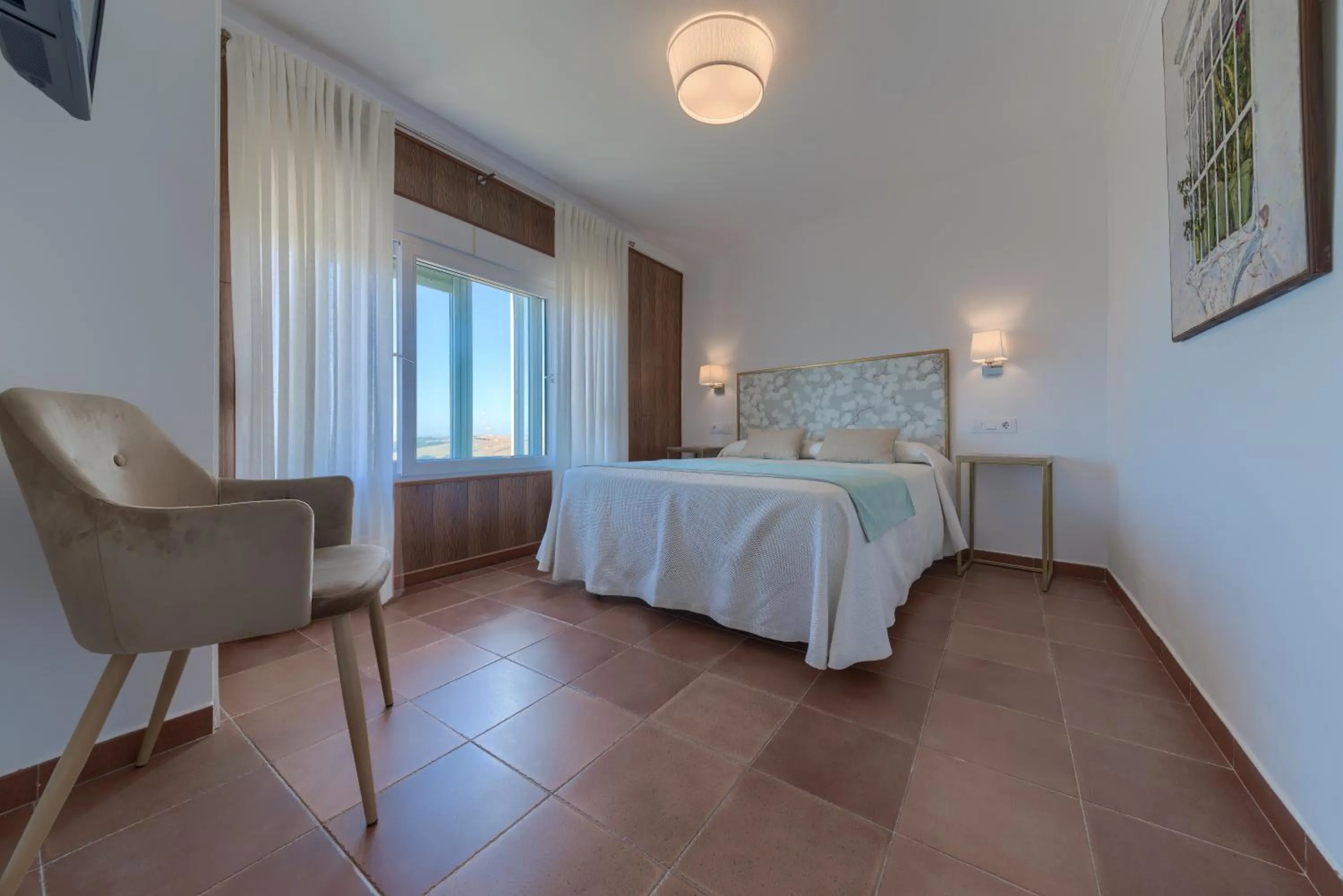 Balcony/Terrace, Bed in Hotel El Convento