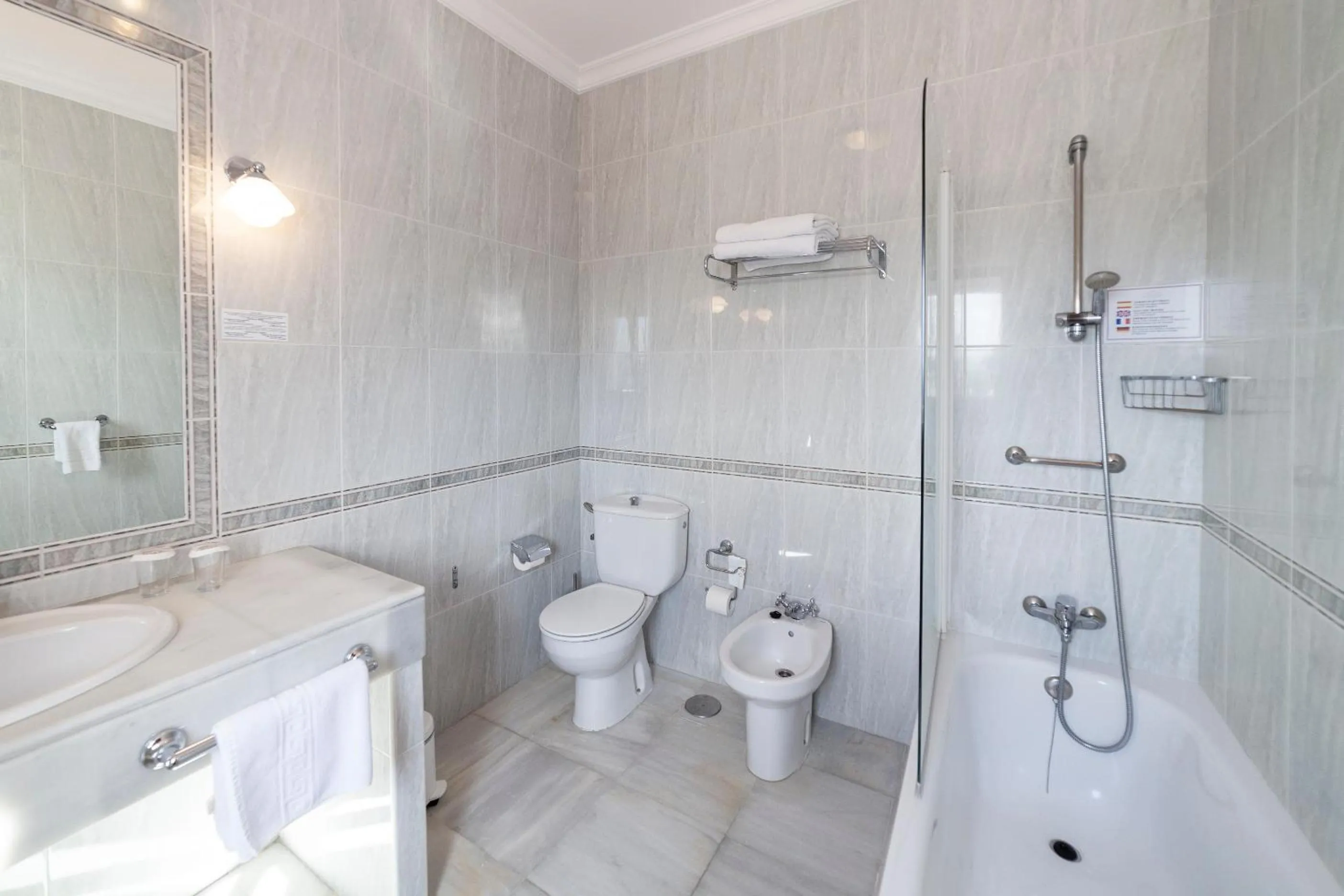 Bathroom in Hotel El Convento