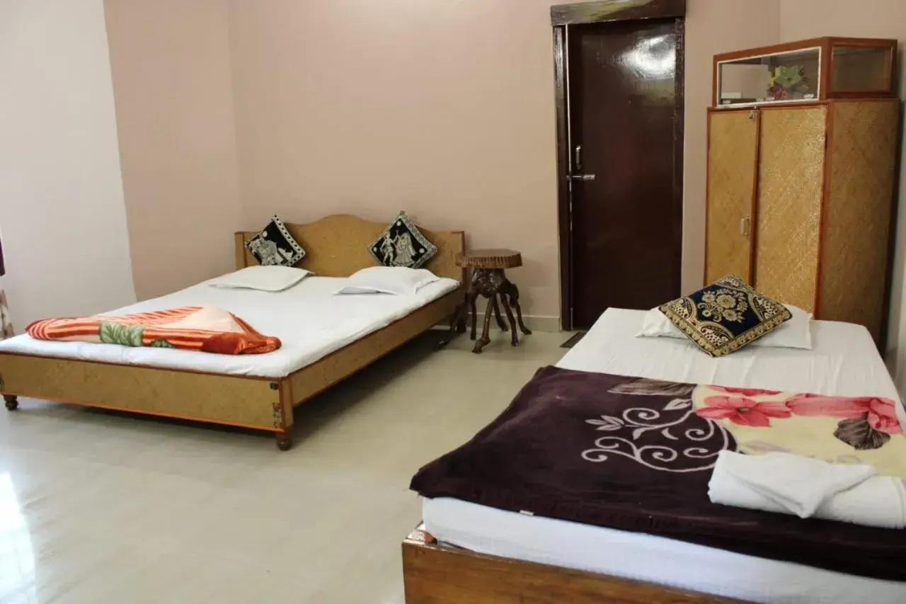 Bedroom, Bed in Green Reed Resort By Meenakshi, Kaziranga Bedroom, Bed in Green Reed Resort By Meenakshi, Kaziranga