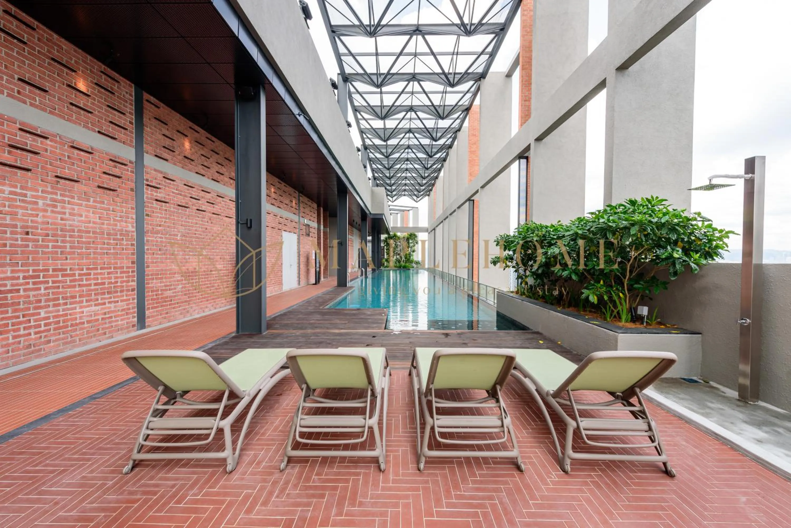 Swimming pool in Millerz Square Premier Suites Kuala Lumpur