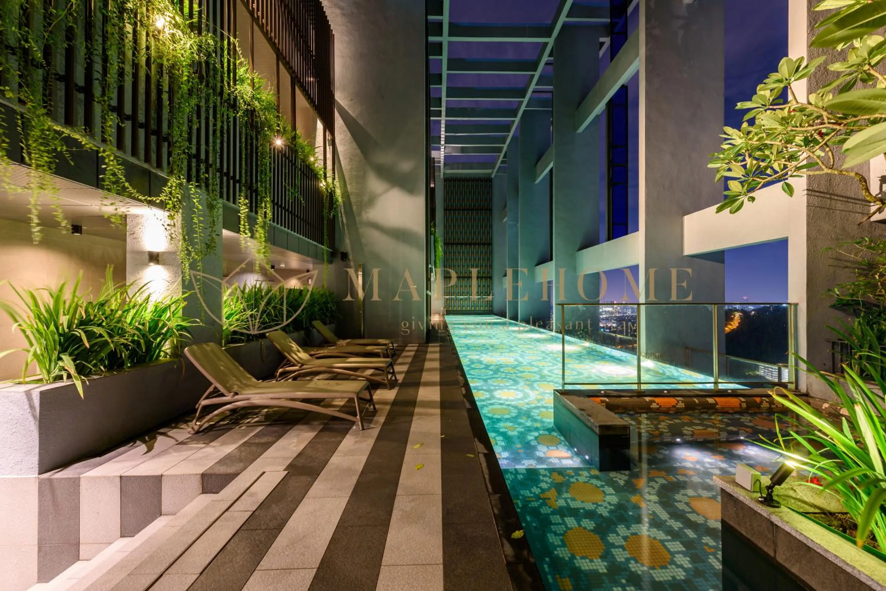 Swimming pool in Millerz Square Premier Suites Kuala Lumpur