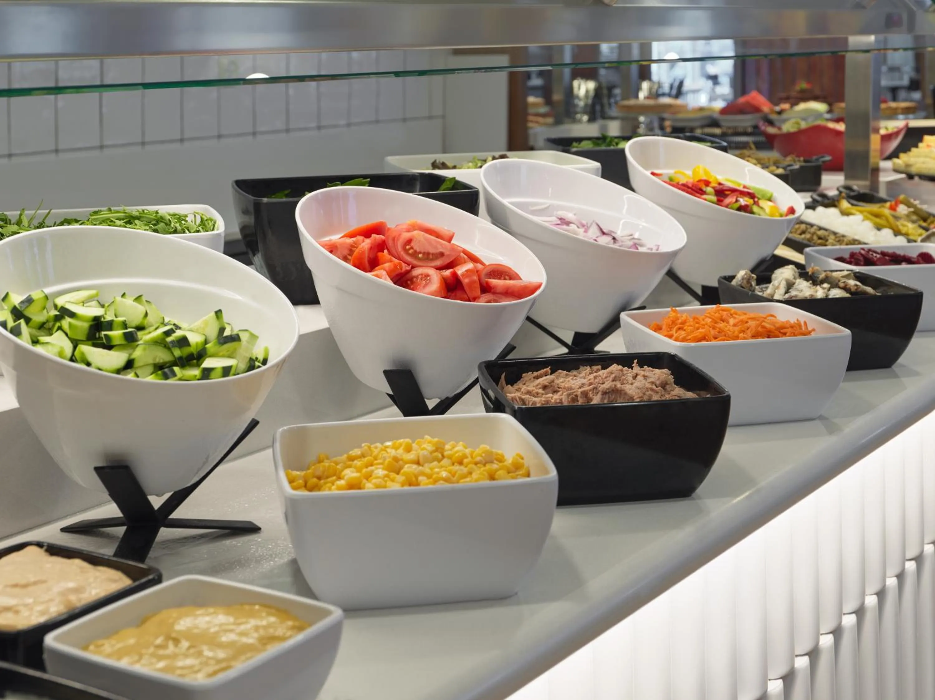 Restaurant/places to eat in H10 Casa del Mar