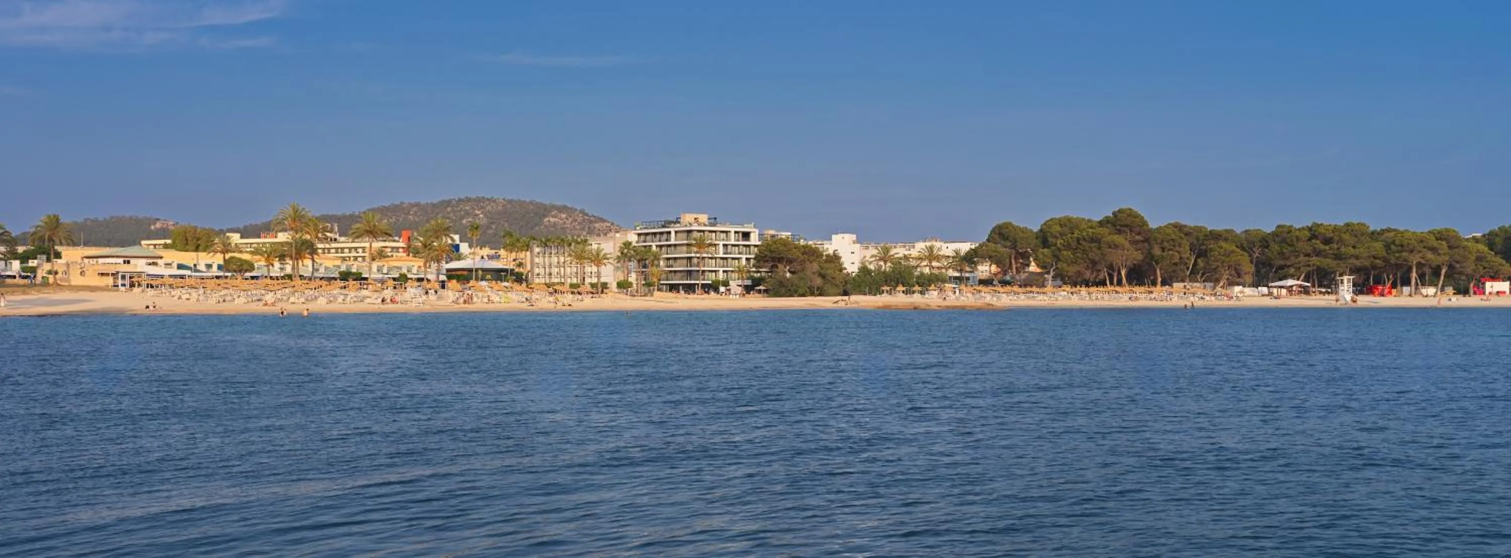 Beach in H10 Casa del Mar