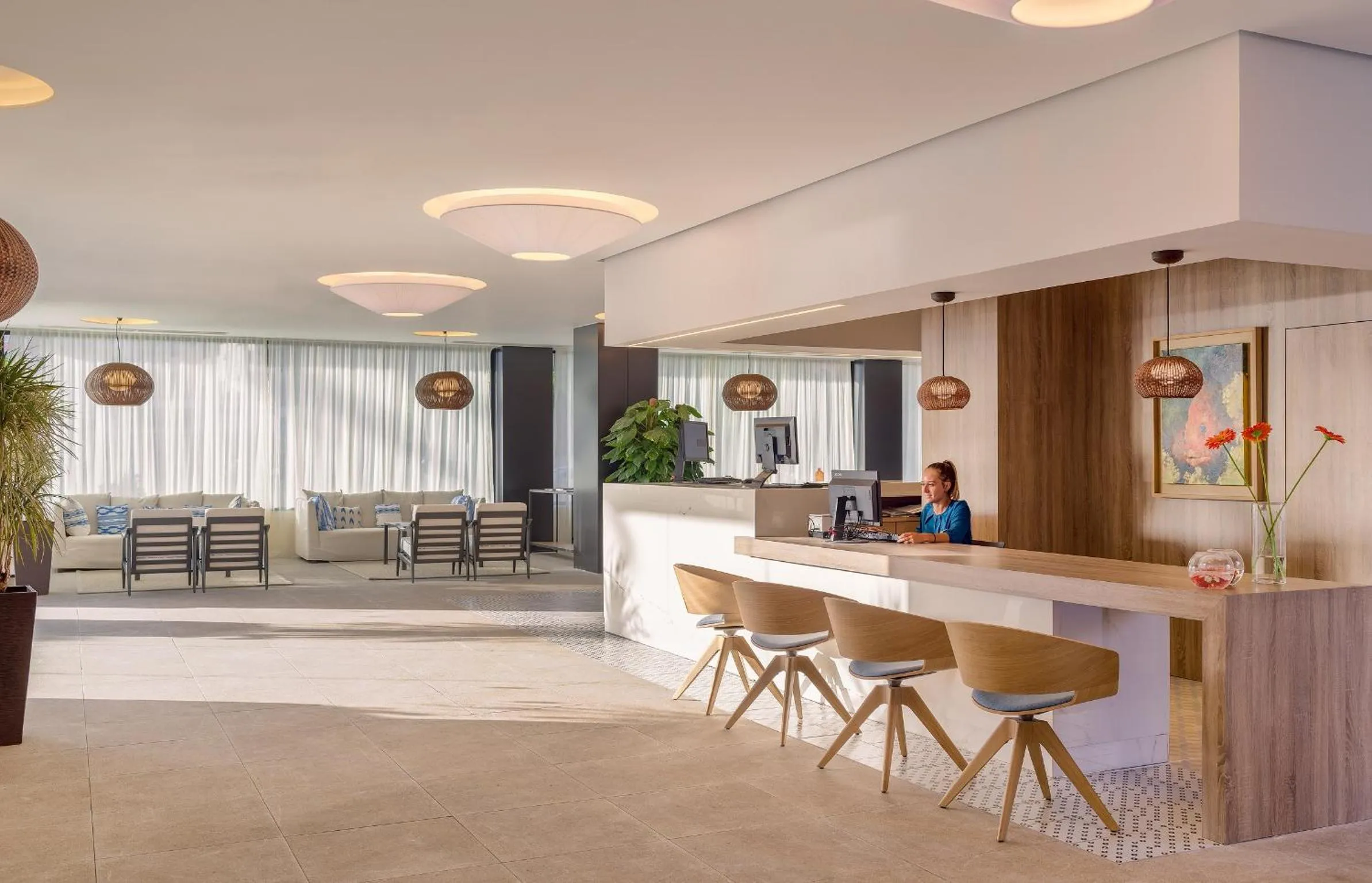 Lobby or reception in H10 Casa del Mar