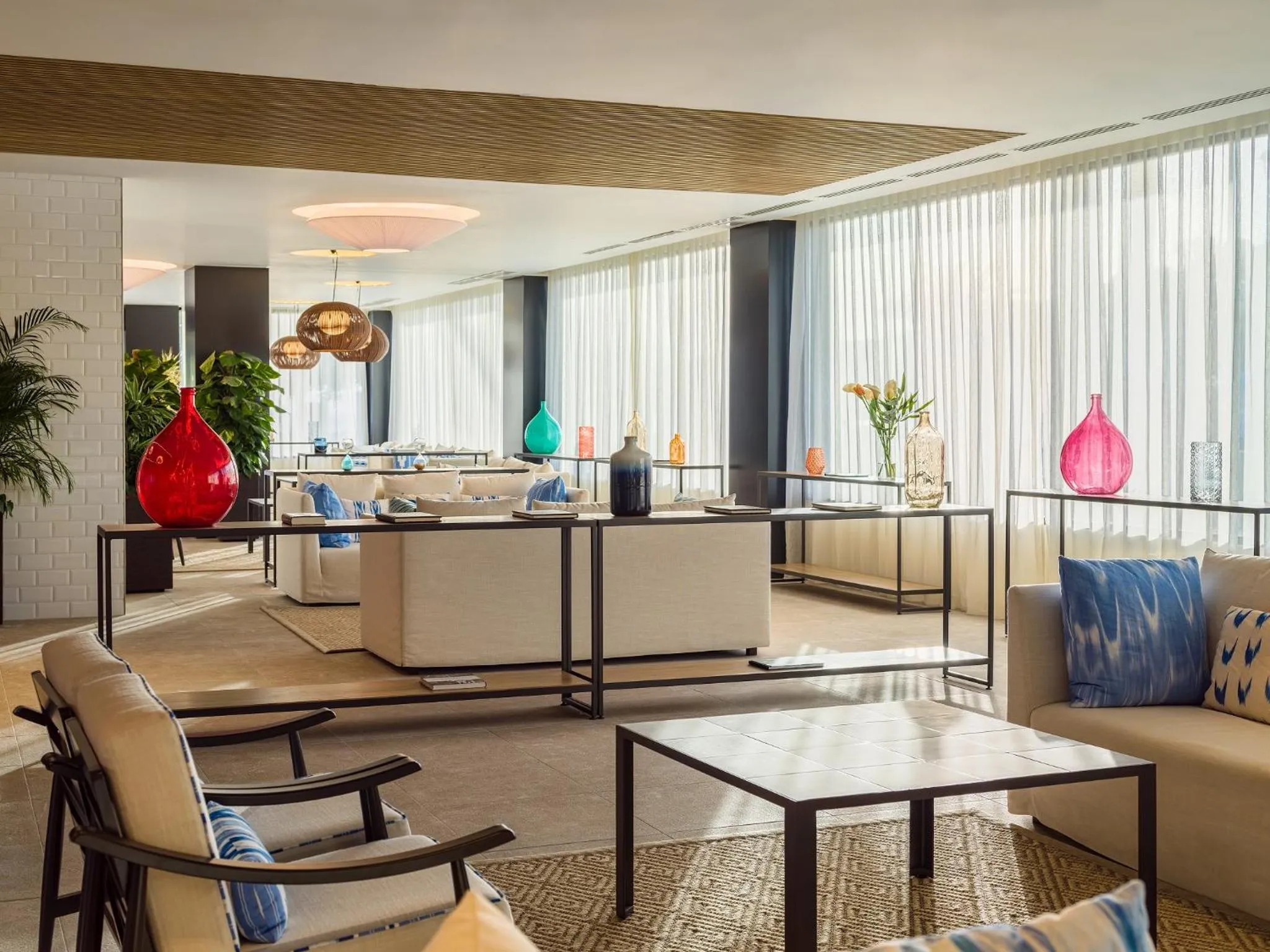 Lobby or reception in H10 Casa del Mar