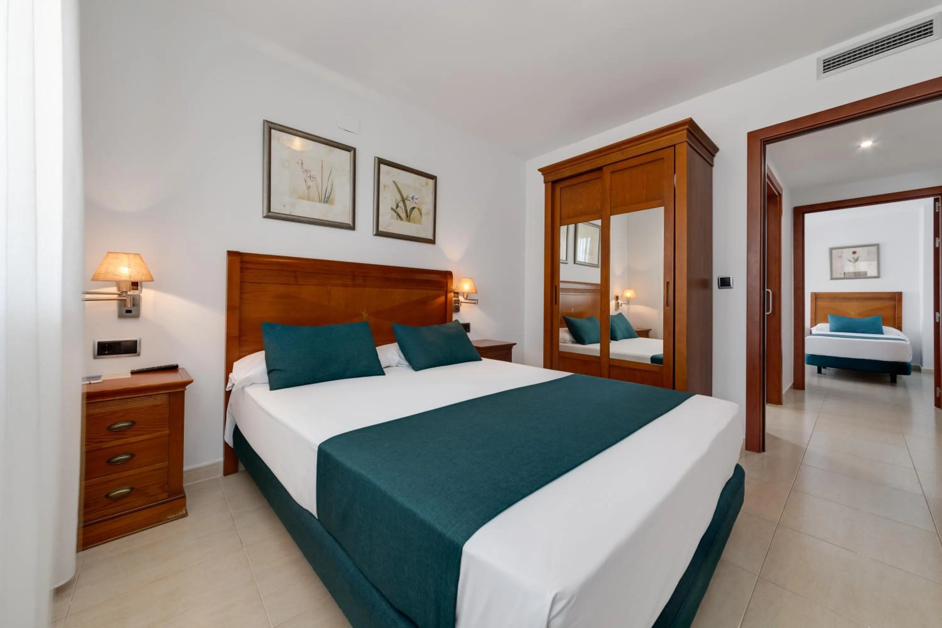 Bedroom, Bed in Daniya Denia Spa & Business 4*