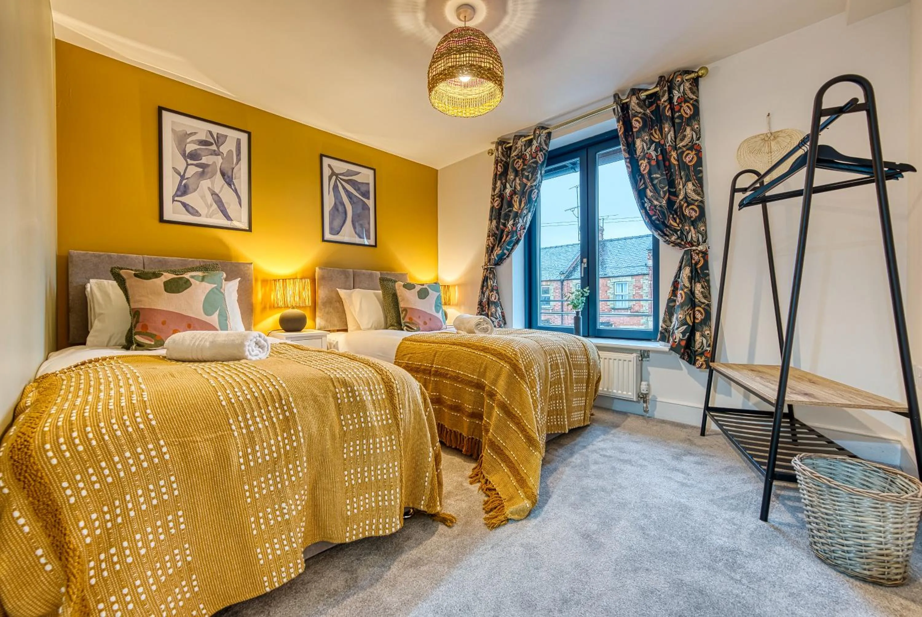 Bed in Ashcroft Loft by Home Stays Management - Stunning 3 Bedroom, 2 bathrooms, Charming central apartment featuring a balcony